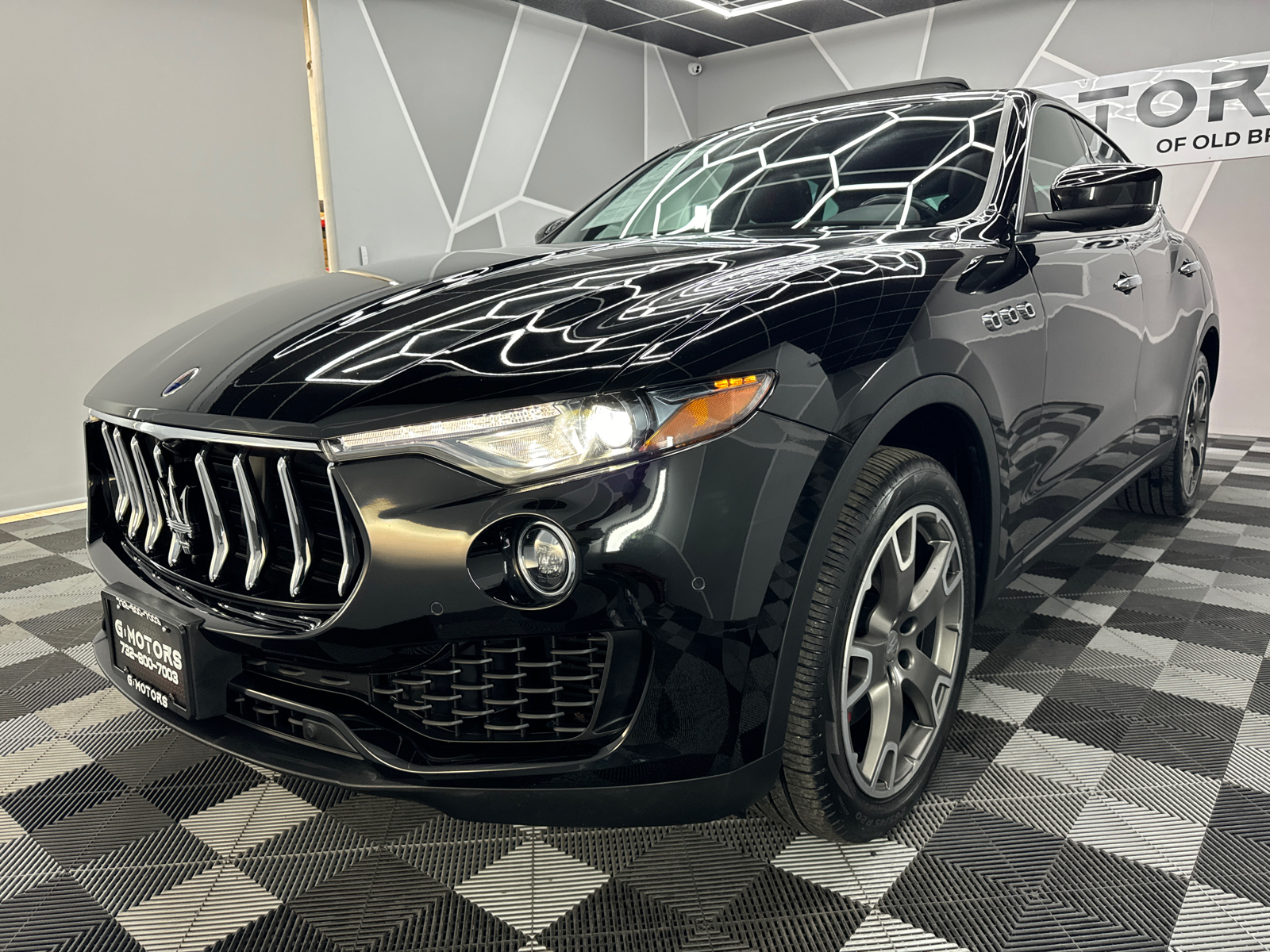 2018 Maserati Levante Sport Utility 4D 17