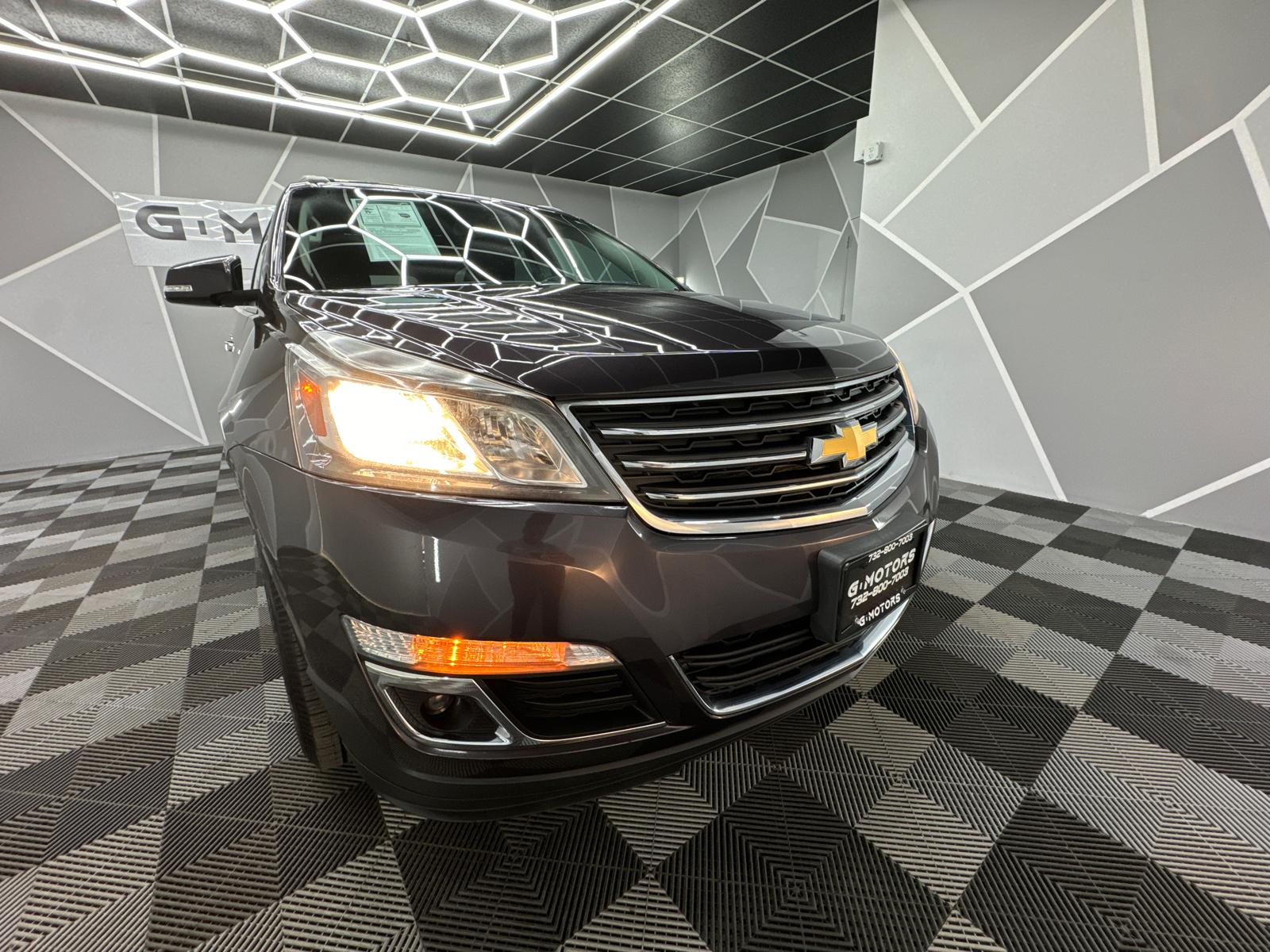 2015 Chevrolet Traverse LT Sport Utility 4D 14