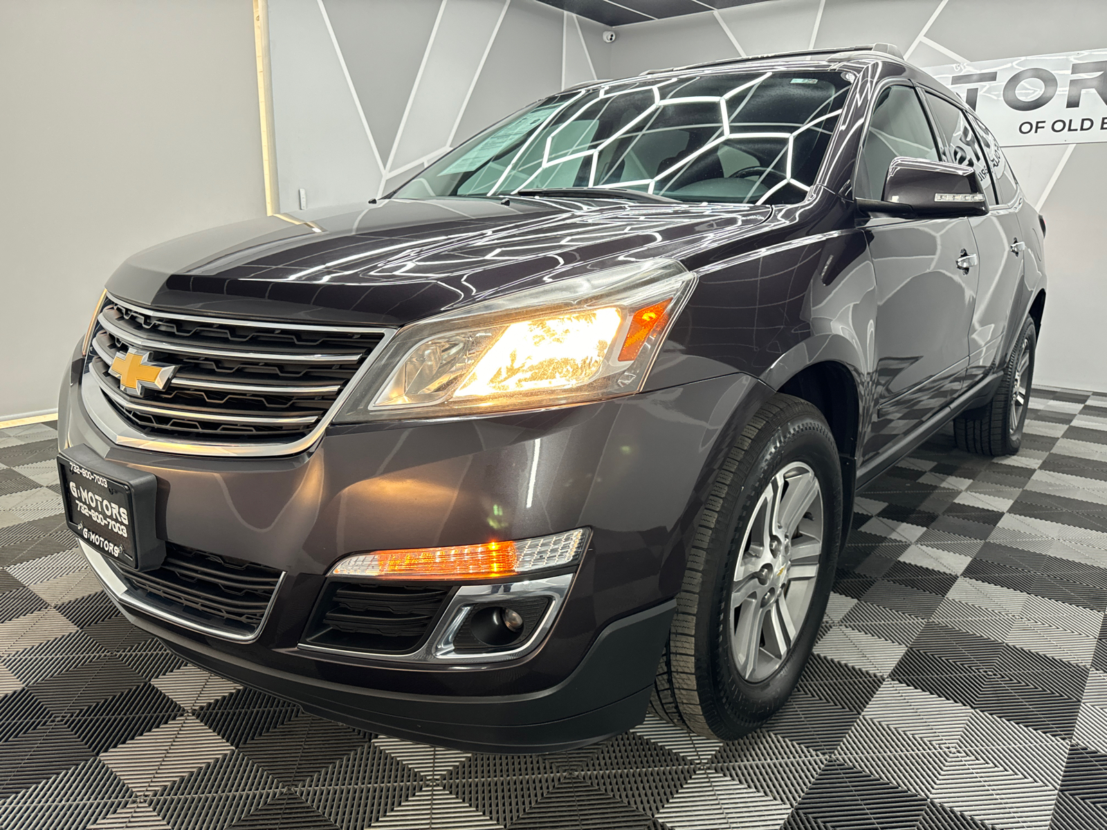 2015 Chevrolet Traverse LT Sport Utility 4D 17