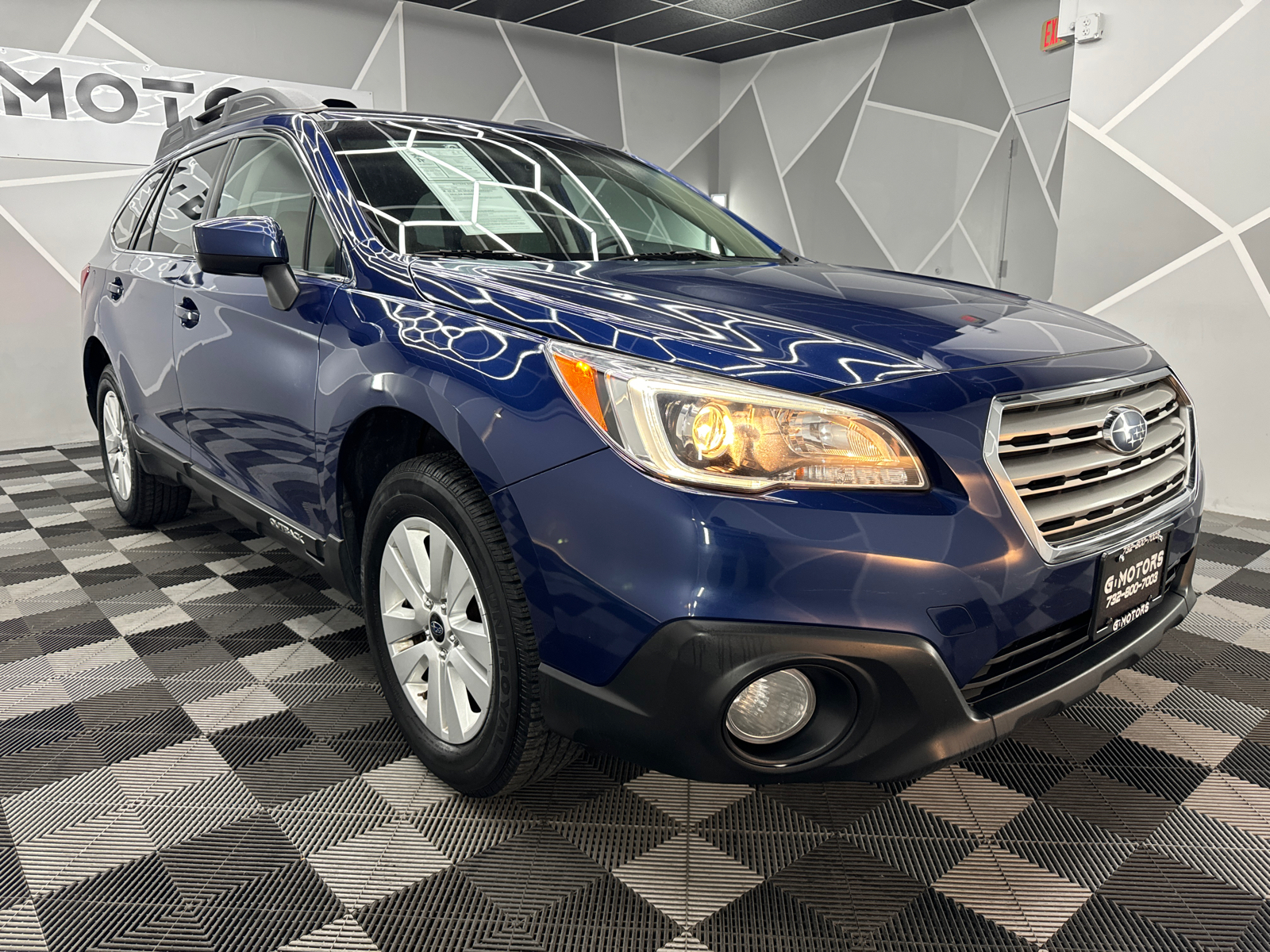 2016 Subaru Outback 2.5i Premium Wagon 4D 13