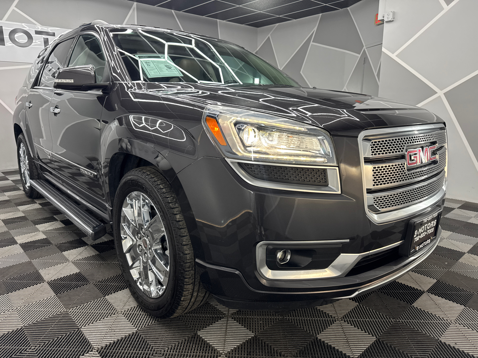 2016 GMC Acadia Denali Sport Utility 4D 13