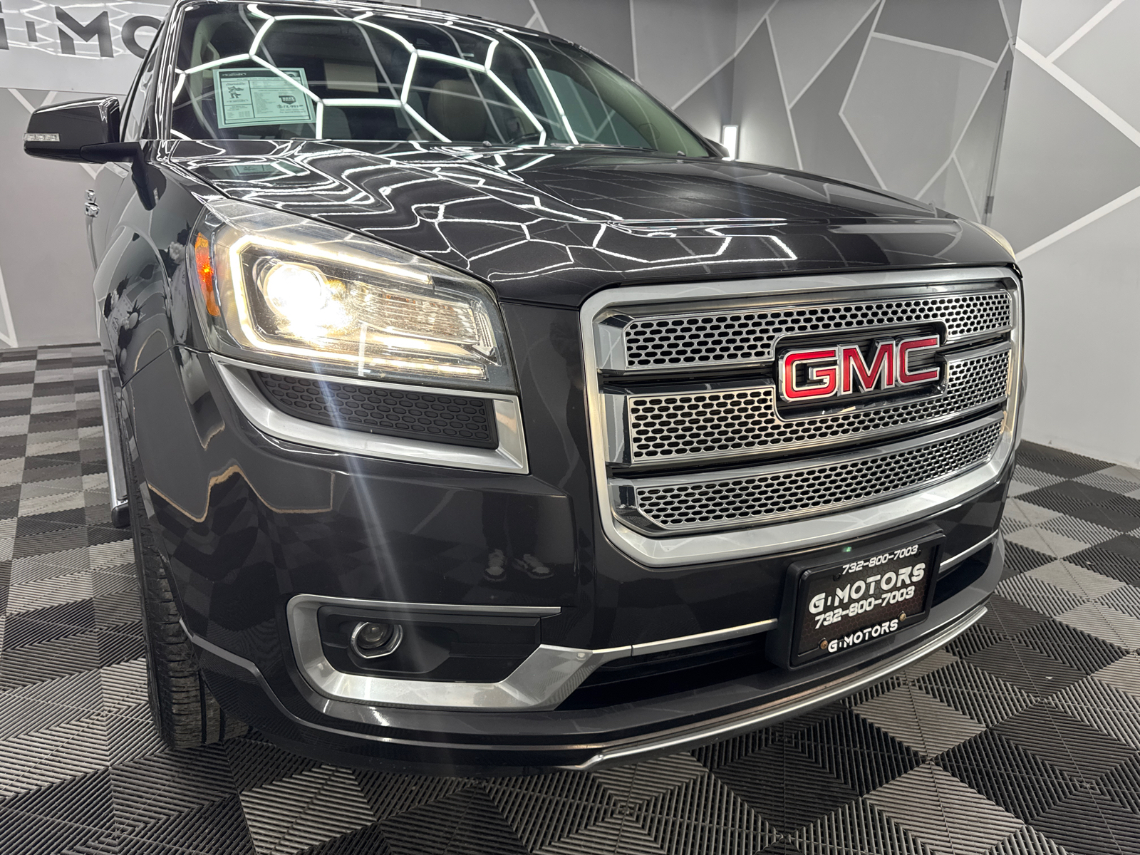 2016 GMC Acadia Denali Sport Utility 4D 14