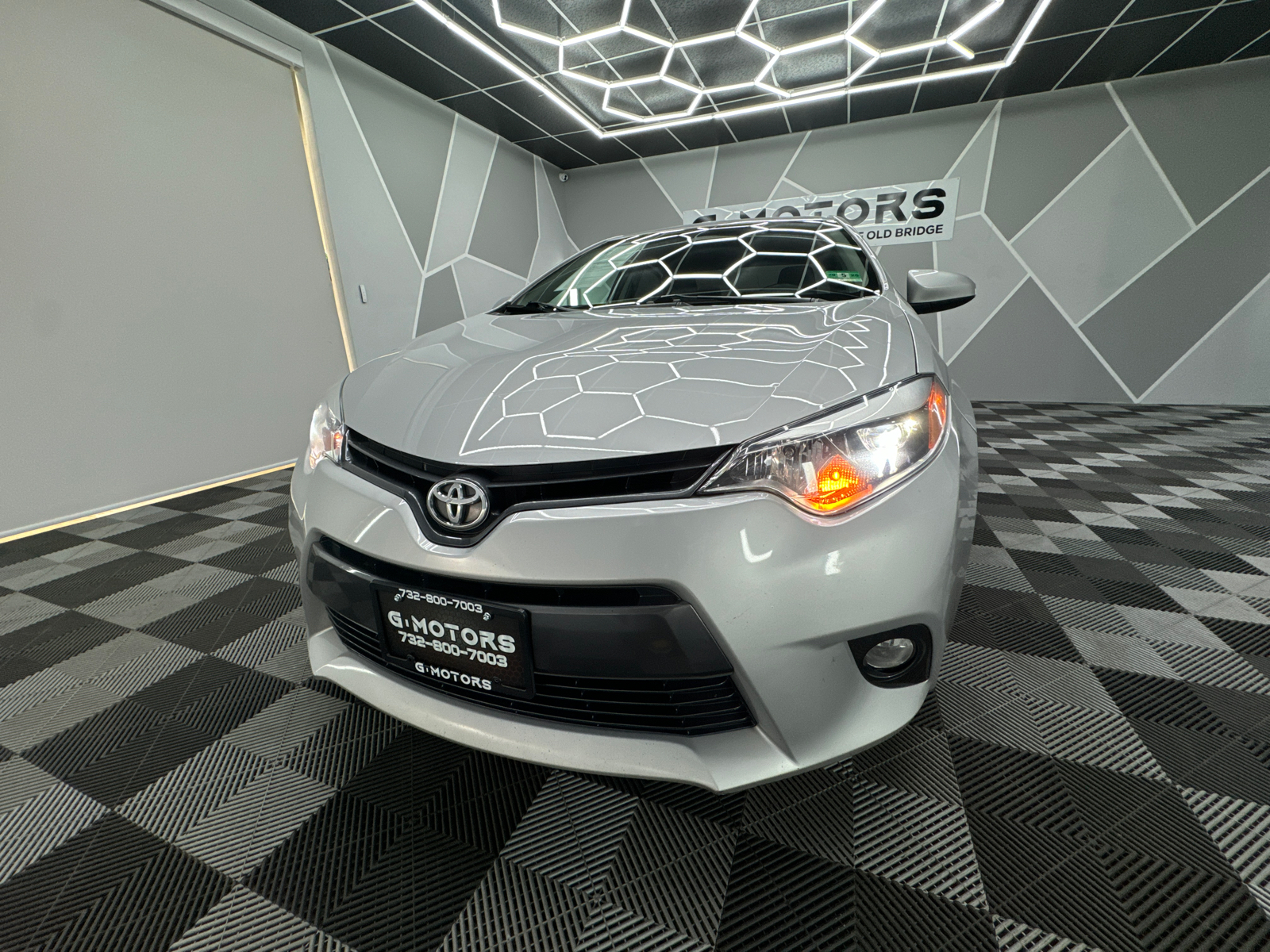 2015 Toyota Corolla  16