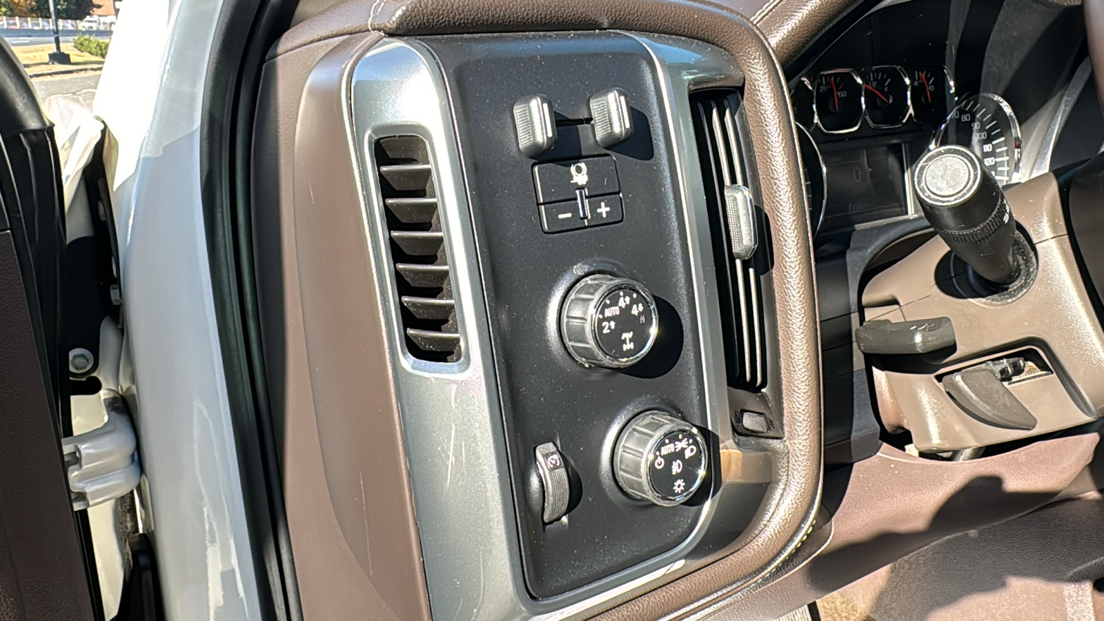 2014 Chevrolet Silverado 1500  34