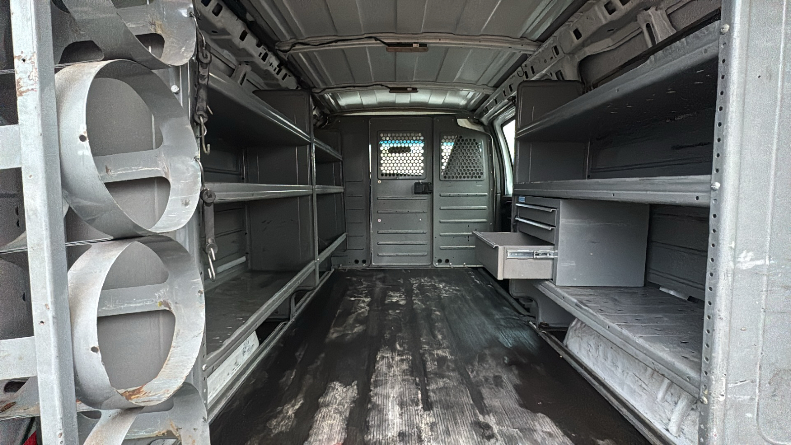 2017 GMC Savana 2500 Cargo Van 3D 20