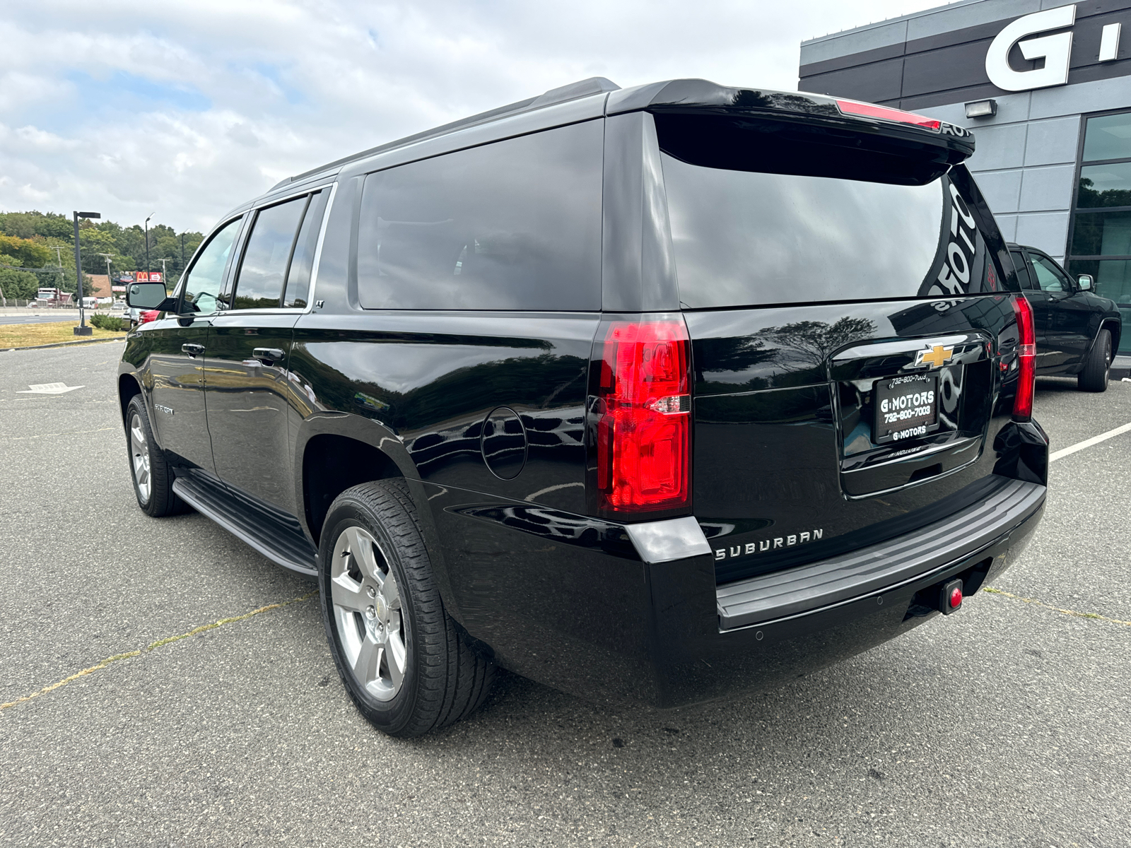 2019 Chevrolet Suburban LT Sport Utility 4D 5