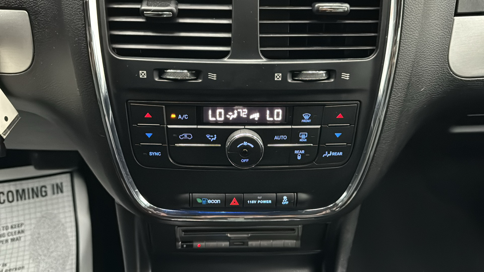 2016 Dodge Grand Caravan  42