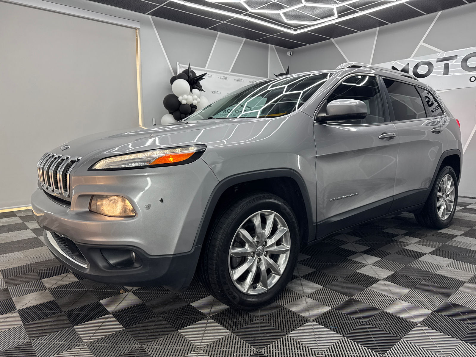 2016 Jeep Cherokee Limited Sport Utility 4D 2