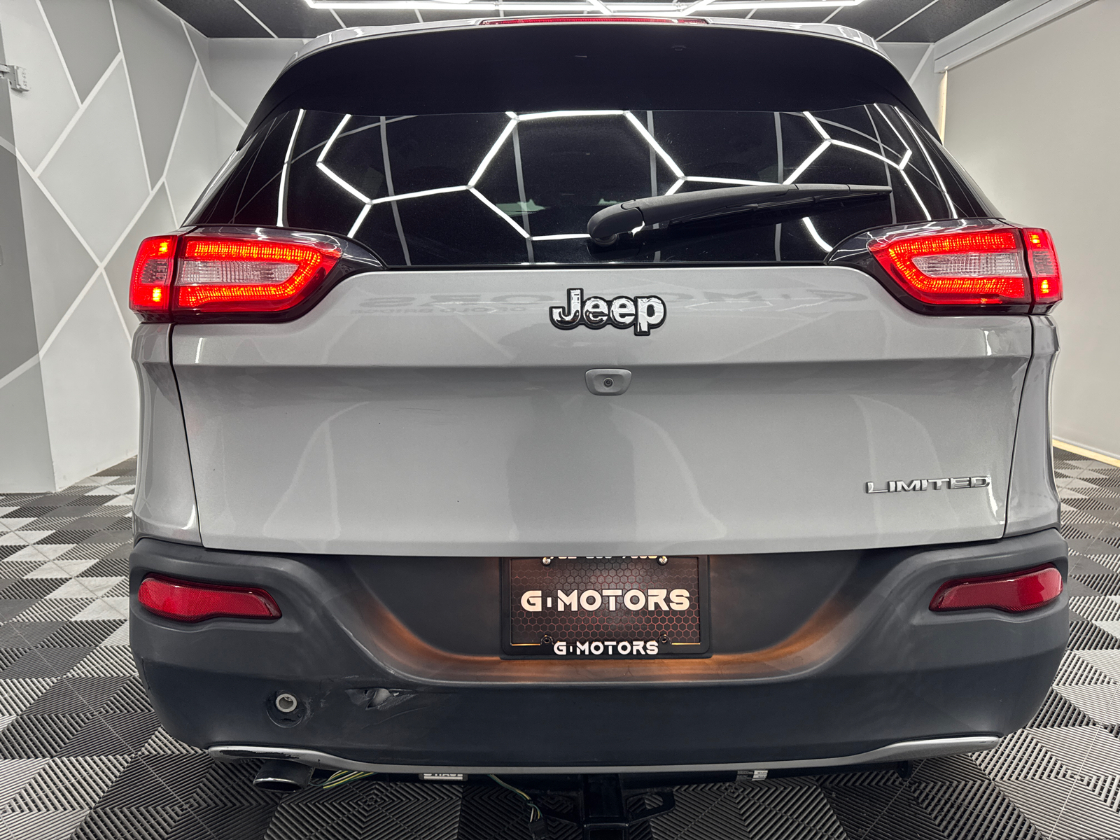 2016 Jeep Cherokee Limited Sport Utility 4D 7