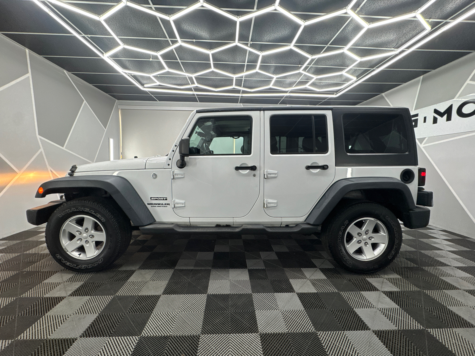 2016 Jeep Wrangler Unlimited Sport S Sport Utility 4D 3