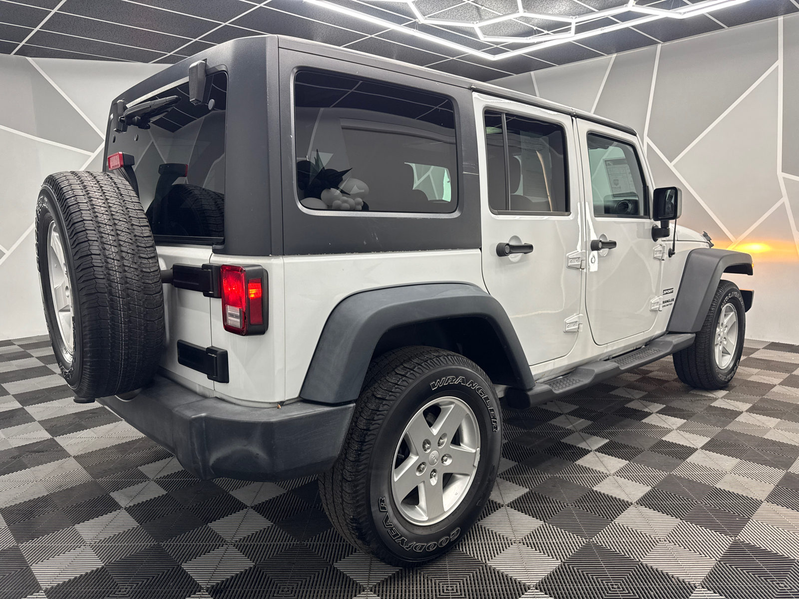 2016 Jeep Wrangler Unlimited Sport S Sport Utility 4D 10