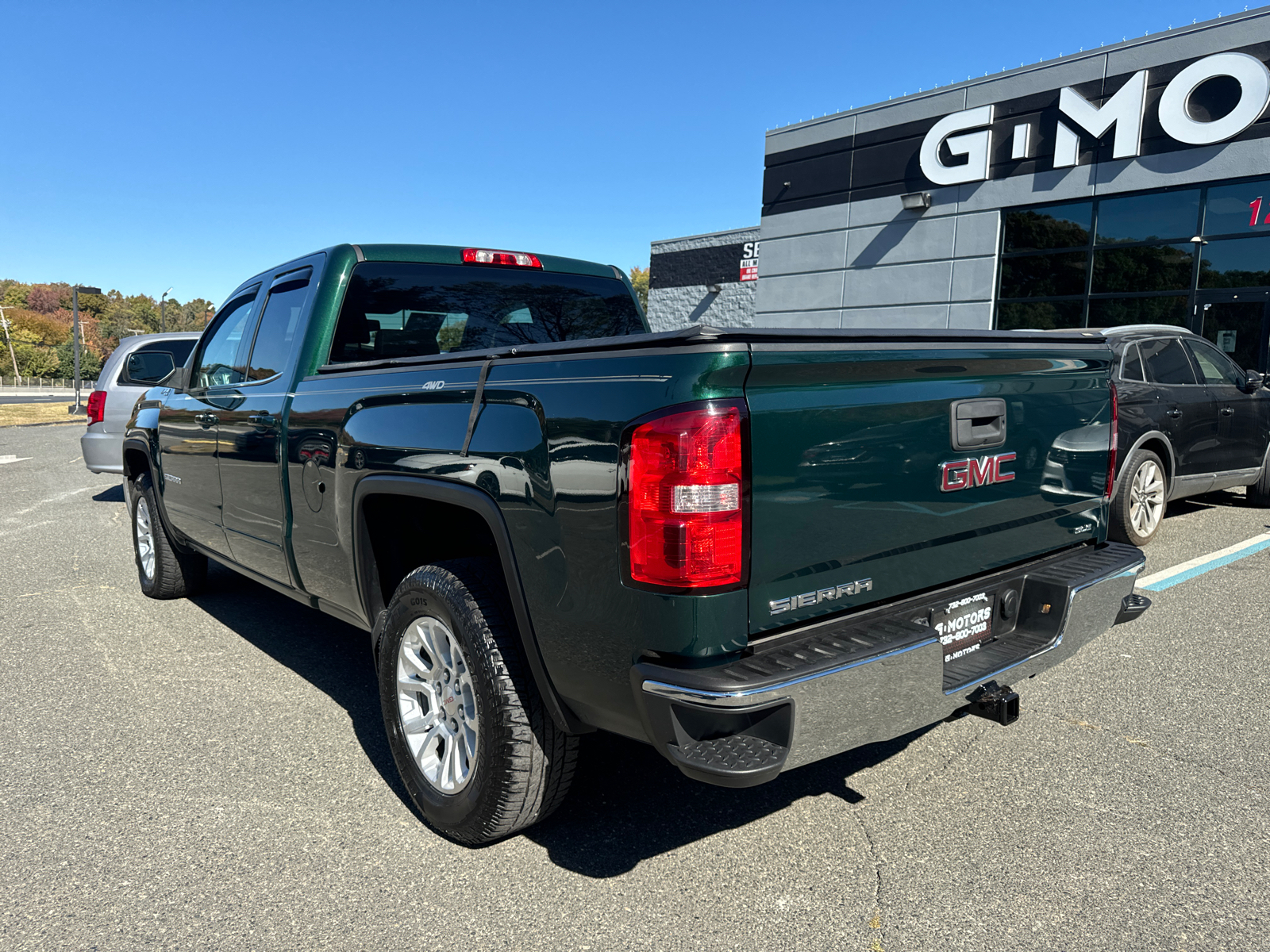 2014 GMC Sierra 1500 Double Cab SLE Pickup 4D 6 1/2 ft 5