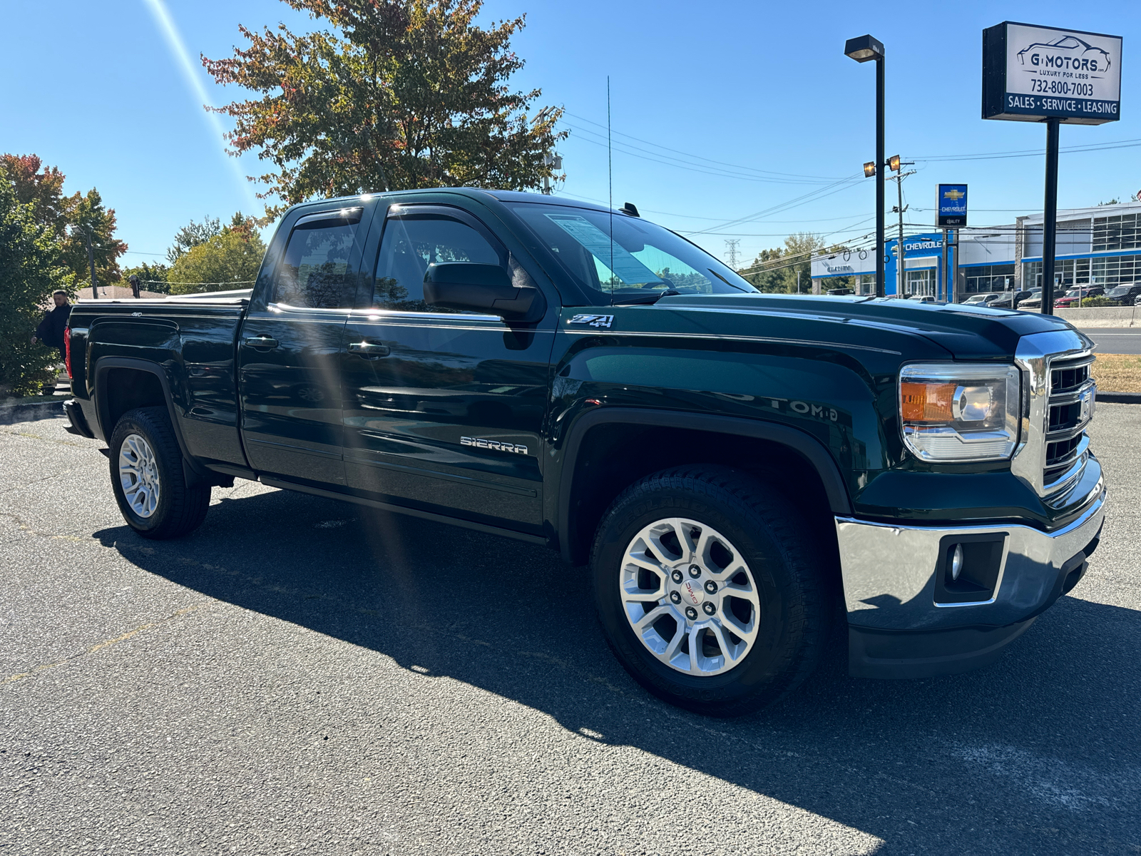 2014 GMC Sierra 1500 Double Cab SLE Pickup 4D 6 1/2 ft 12