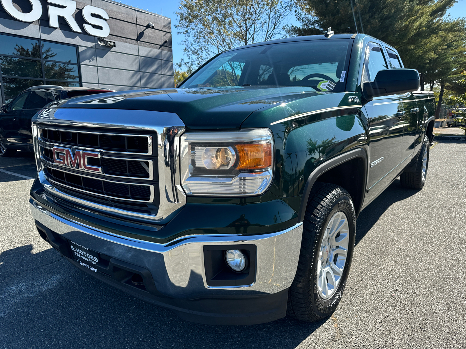 2014 GMC Sierra 1500 Double Cab SLE Pickup 4D 6 1/2 ft 17