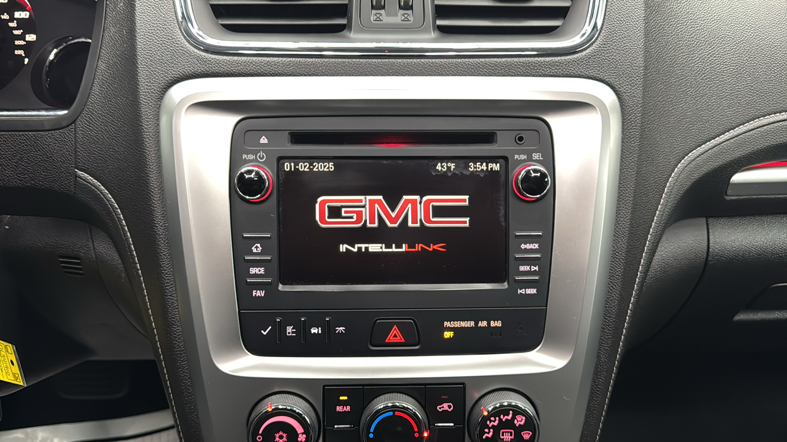 2016 GMC Acadia SLE-2 Sport Utility 4D 46