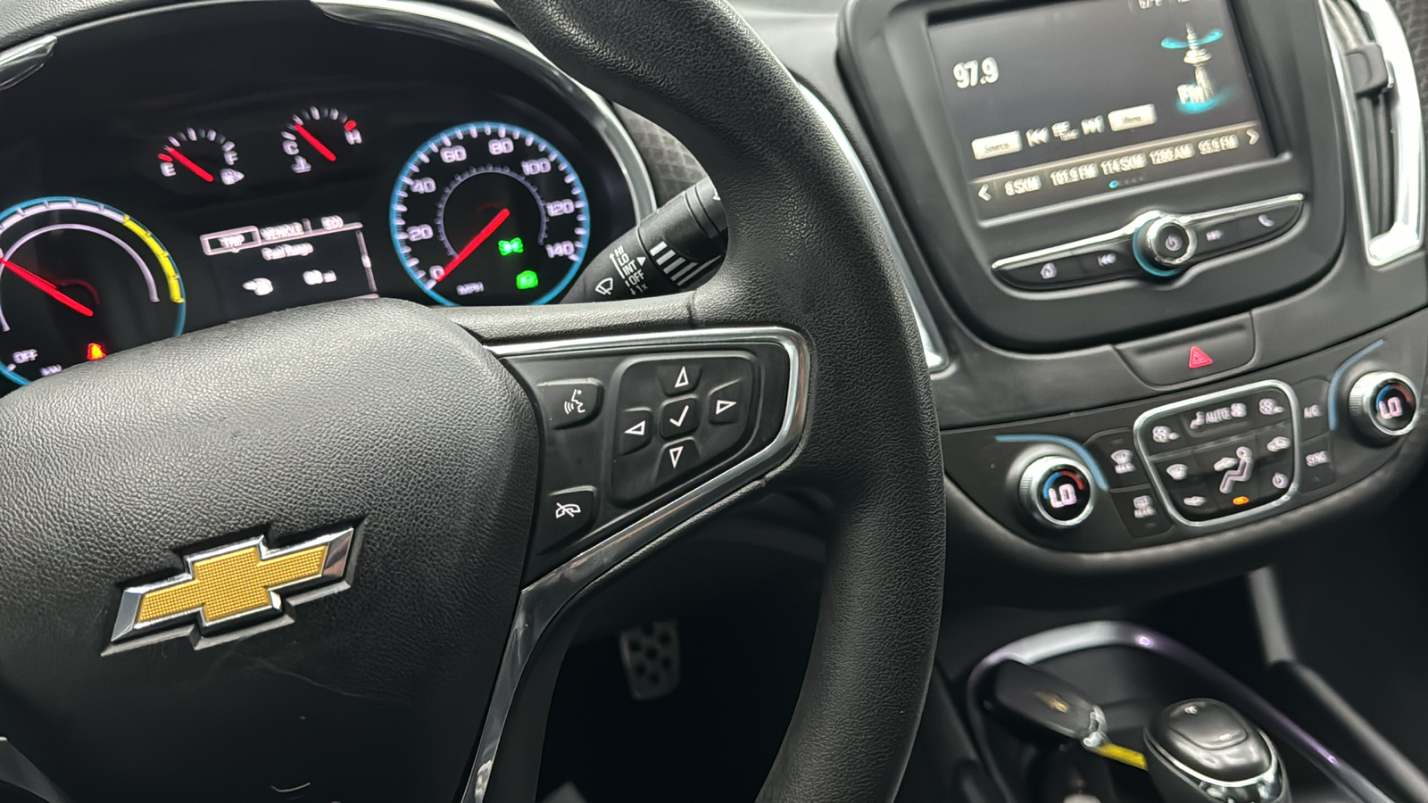 2016 Chevrolet Malibu Hybrid Sedan 4D 43