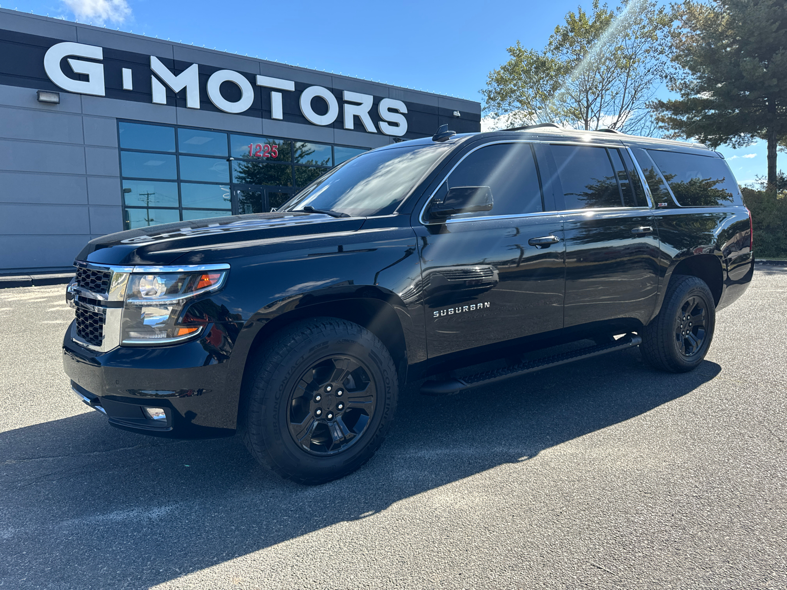 2017 Chevrolet Suburban LT Sport Utility 4D 2