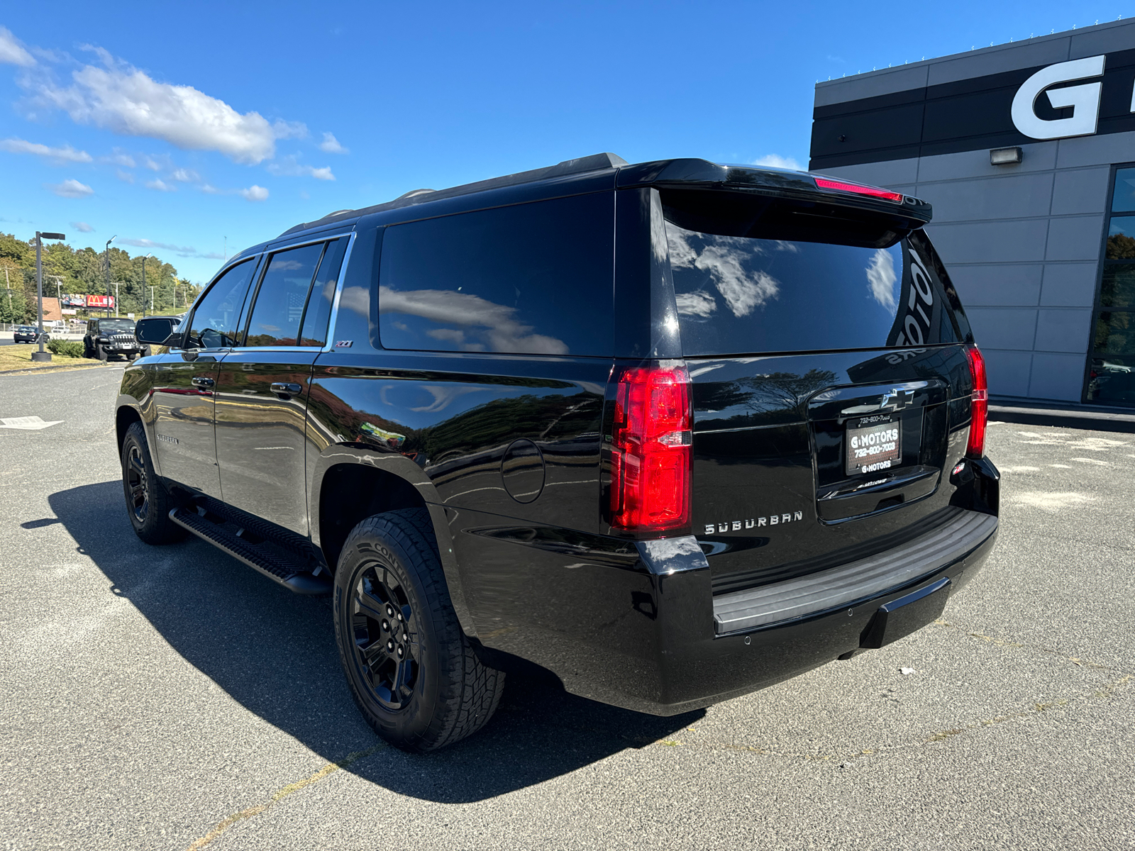 2017 Chevrolet Suburban LT Sport Utility 4D 5