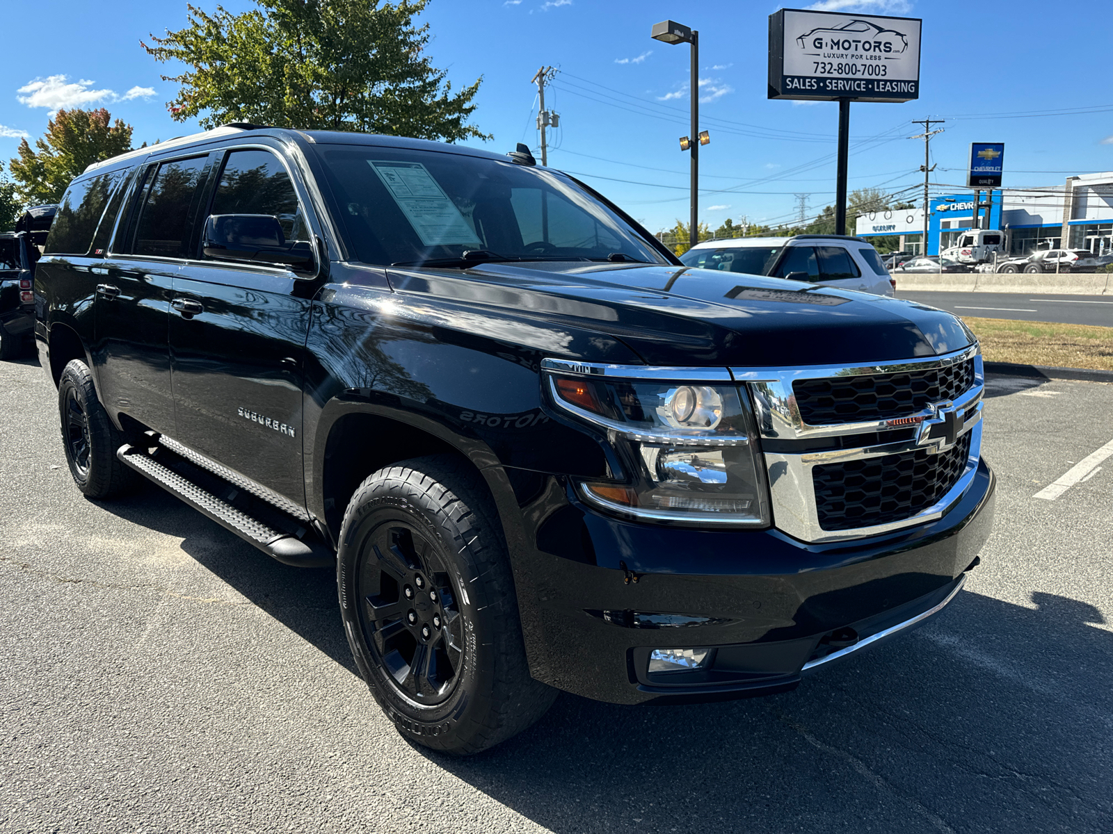 2017 Chevrolet Suburban LT Sport Utility 4D 11