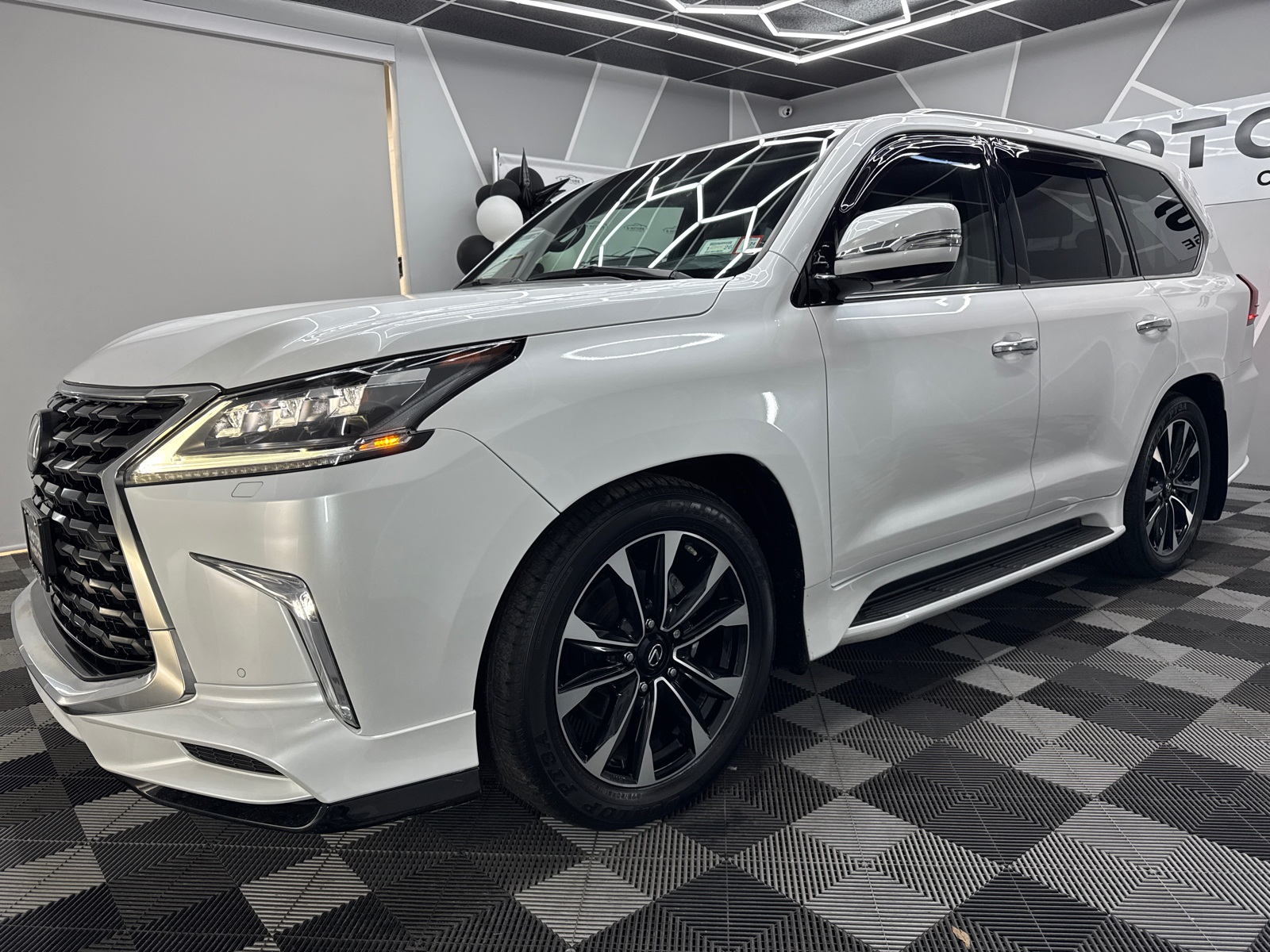 2021 Lexus LX LX 570 Sport Utility 4D 2