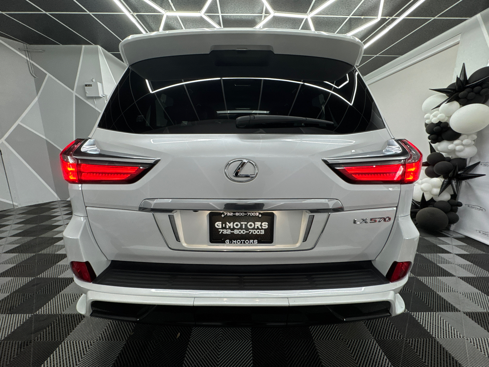 2021 Lexus LX LX 570 Sport Utility 4D 7