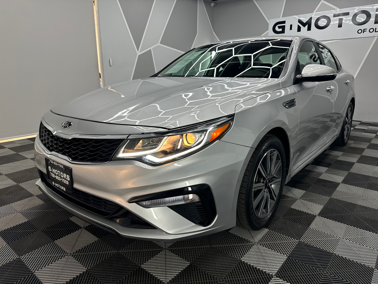 2019 Kia Optima LX Sedan 4D 1