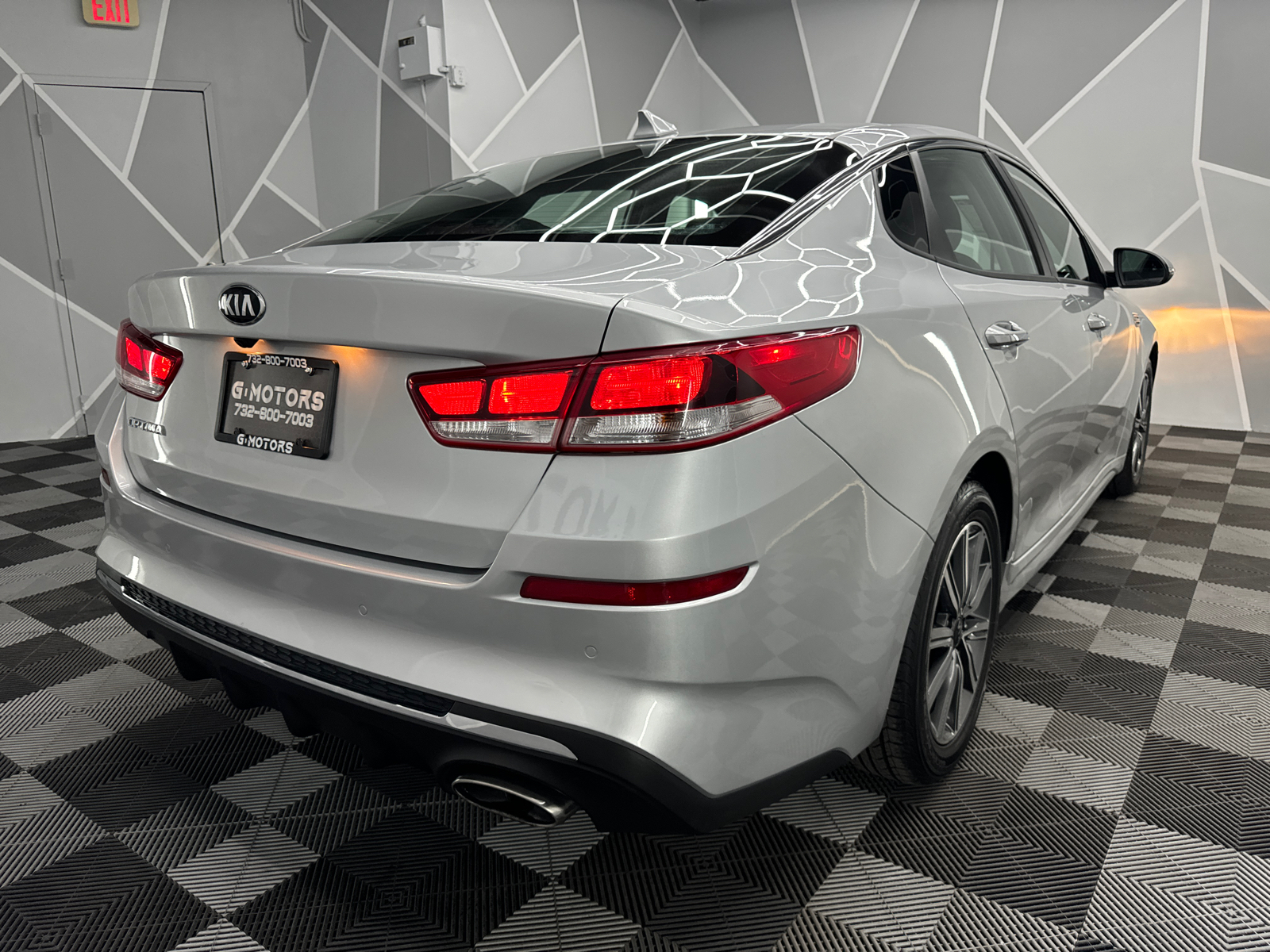 2019 Kia Optima LX Sedan 4D 9