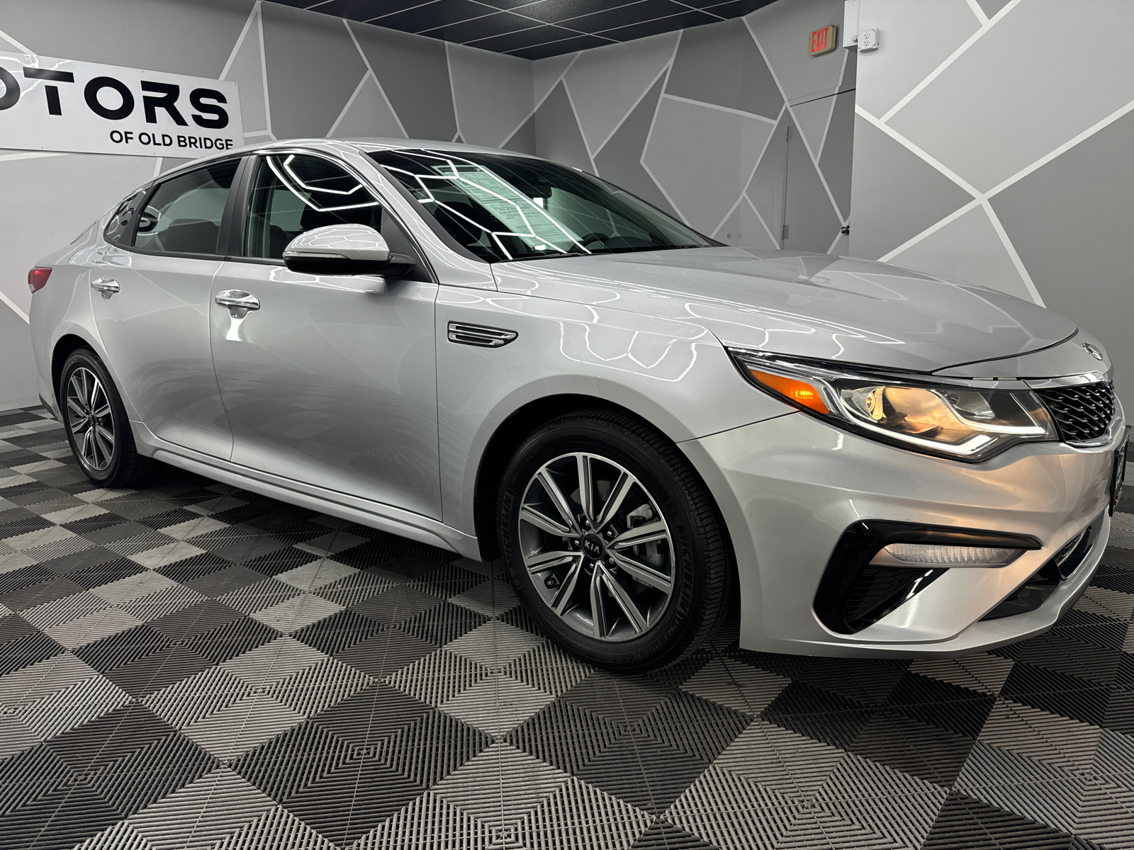 2019 Kia Optima LX Sedan 4D 12