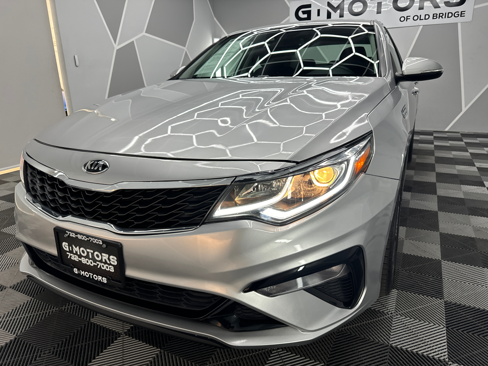 2019 Kia Optima LX Sedan 4D 16