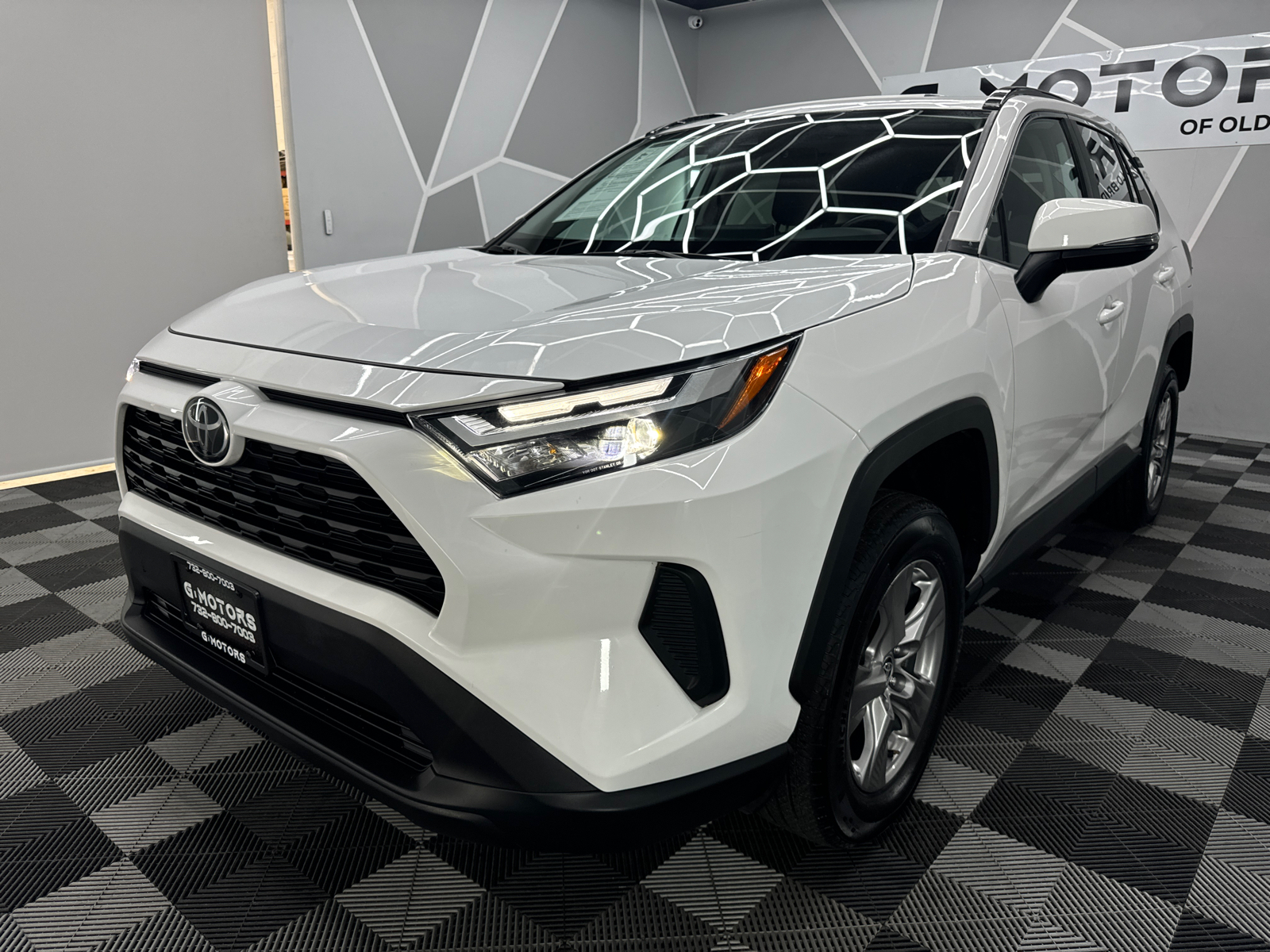 2023 Toyota RAV4  17