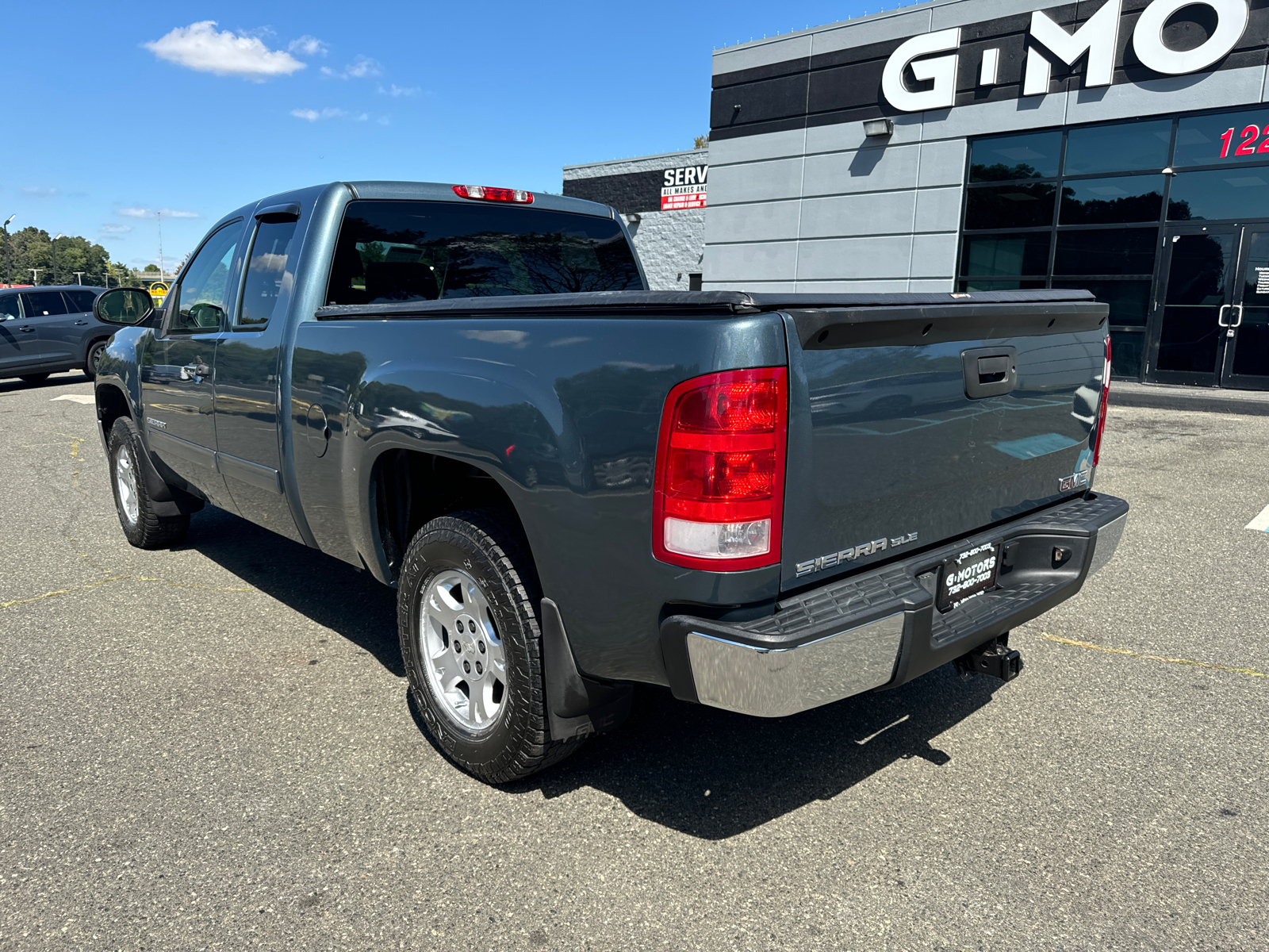 2013 GMC Sierra 1500 Extended Cab SLE Pickup 4D 6 1/2 ft 5