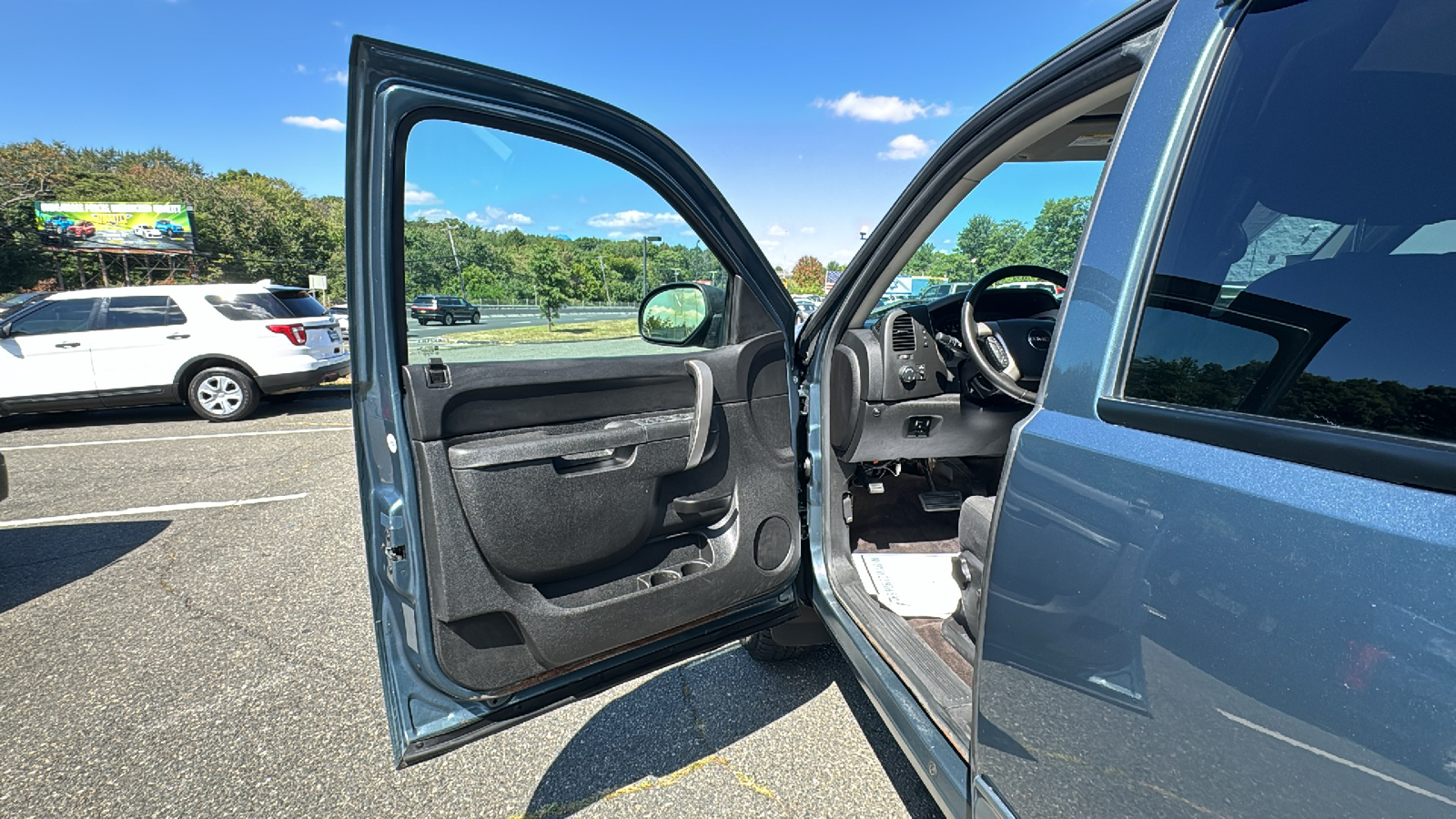 2013 GMC Sierra 1500 Extended Cab SLE Pickup 4D 6 1/2 ft 29