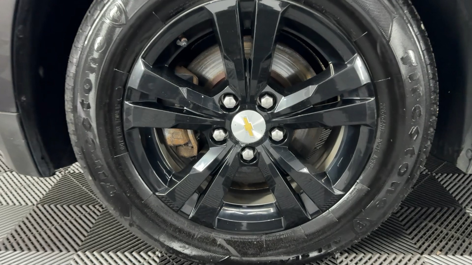 2015 Chevrolet Equinox LT Sport Utility 4D 25