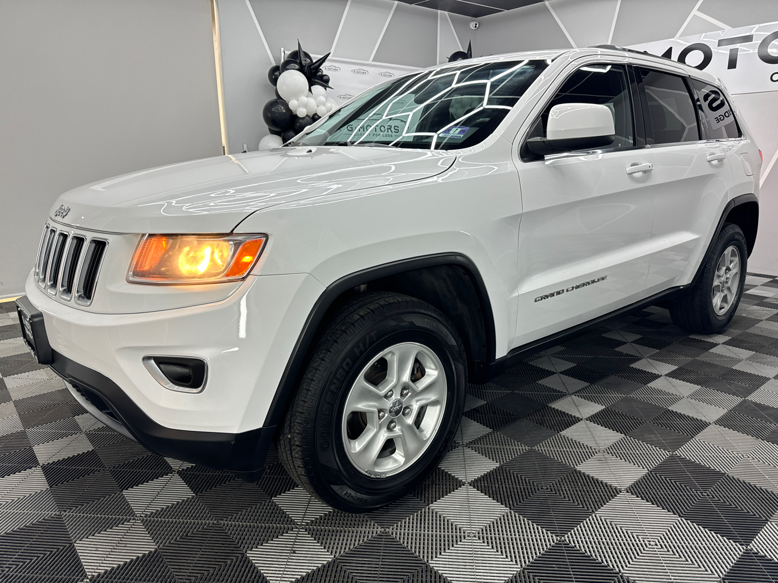 2016 Jeep Grand Cherokee Laredo Sport Utility 4D 2