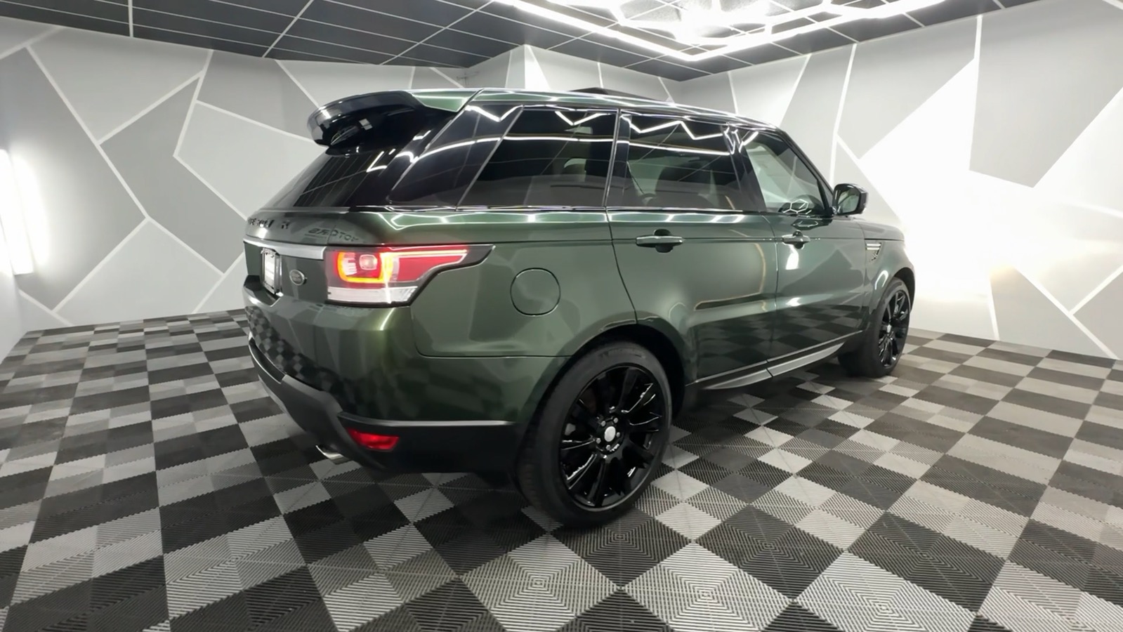 2014 Land Rover Range Rover Sport Supercharged Sport Utility 4D 7