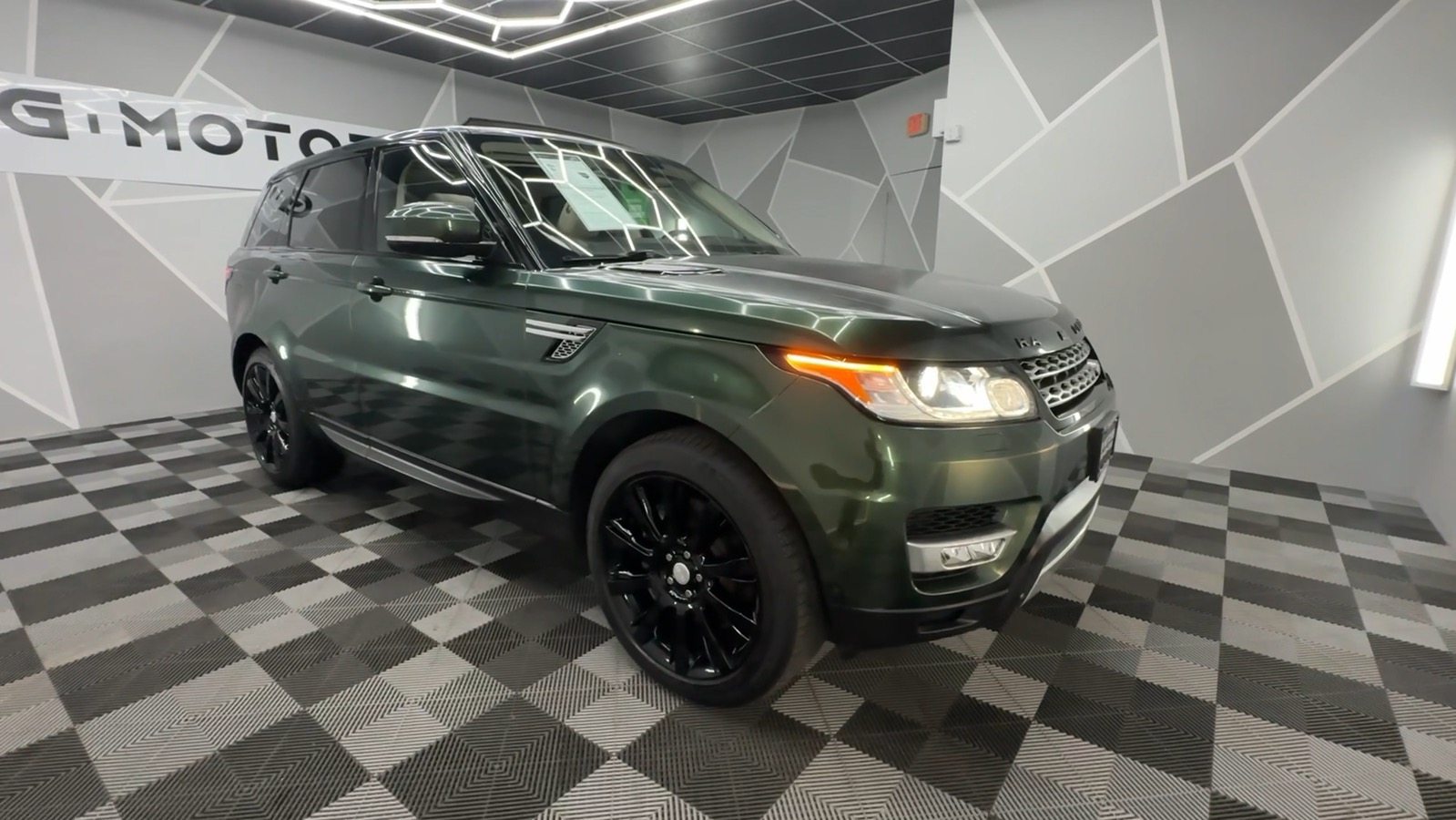 2014 Land Rover Range Rover Sport Supercharged Sport Utility 4D 9