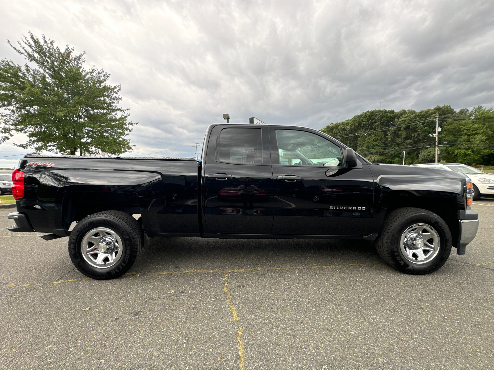 2015 Chevrolet Silverado 1500 Double Cab LS Pickup 4D 6 1/2 ft 11