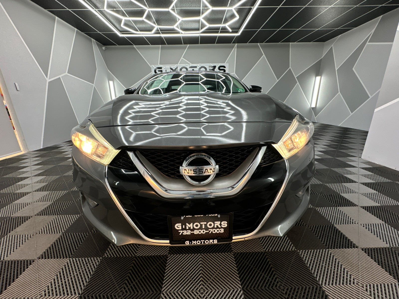 2018 Nissan Maxima SV Sedan 4D 15