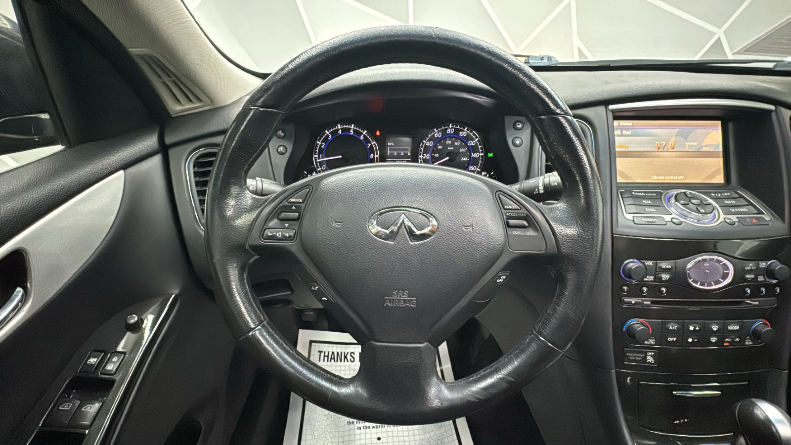 2017 INFINITI QX50 Sport Utility 4D 43