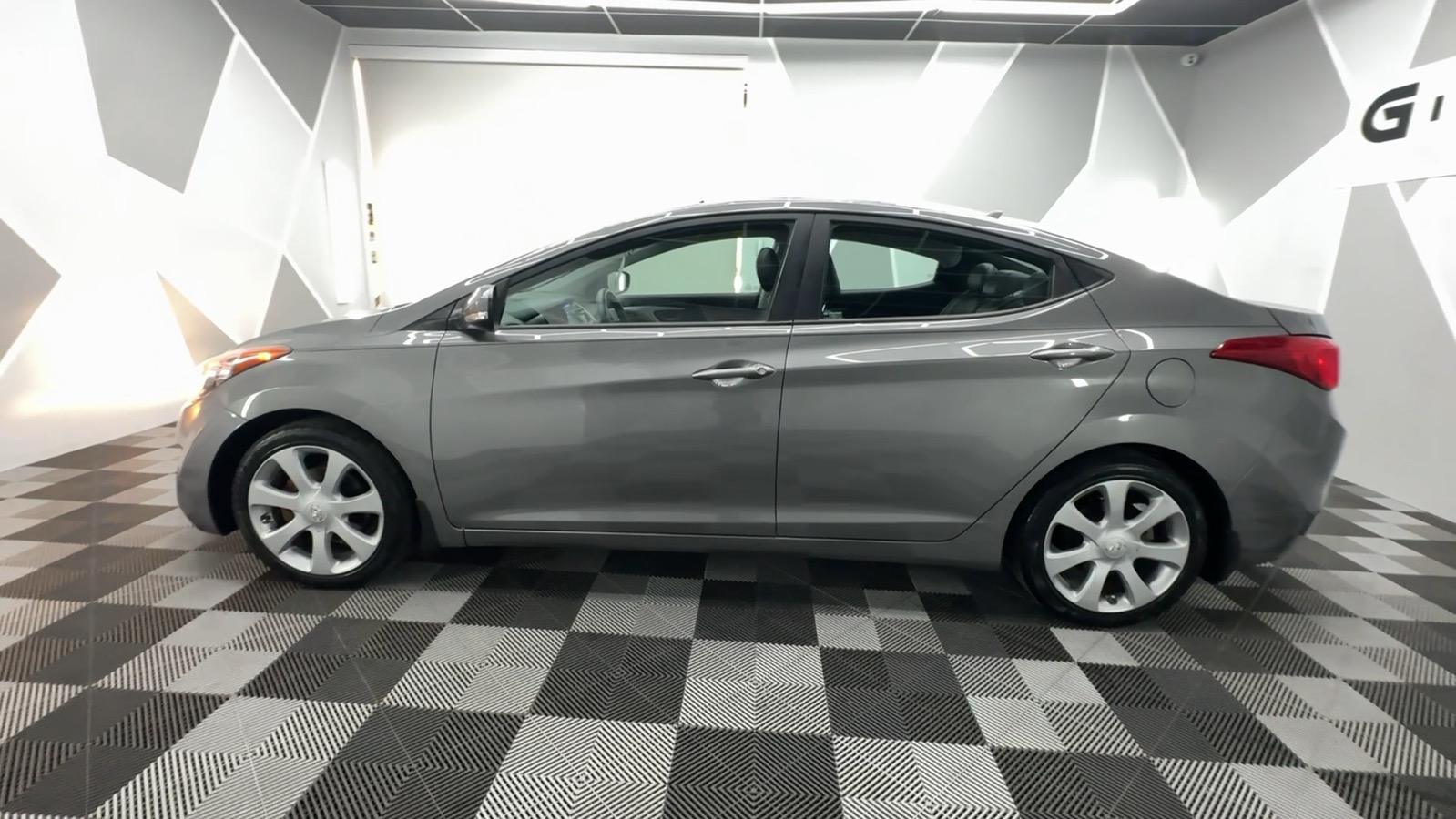 2013 Hyundai Elantra GLS Sedan 4D 4