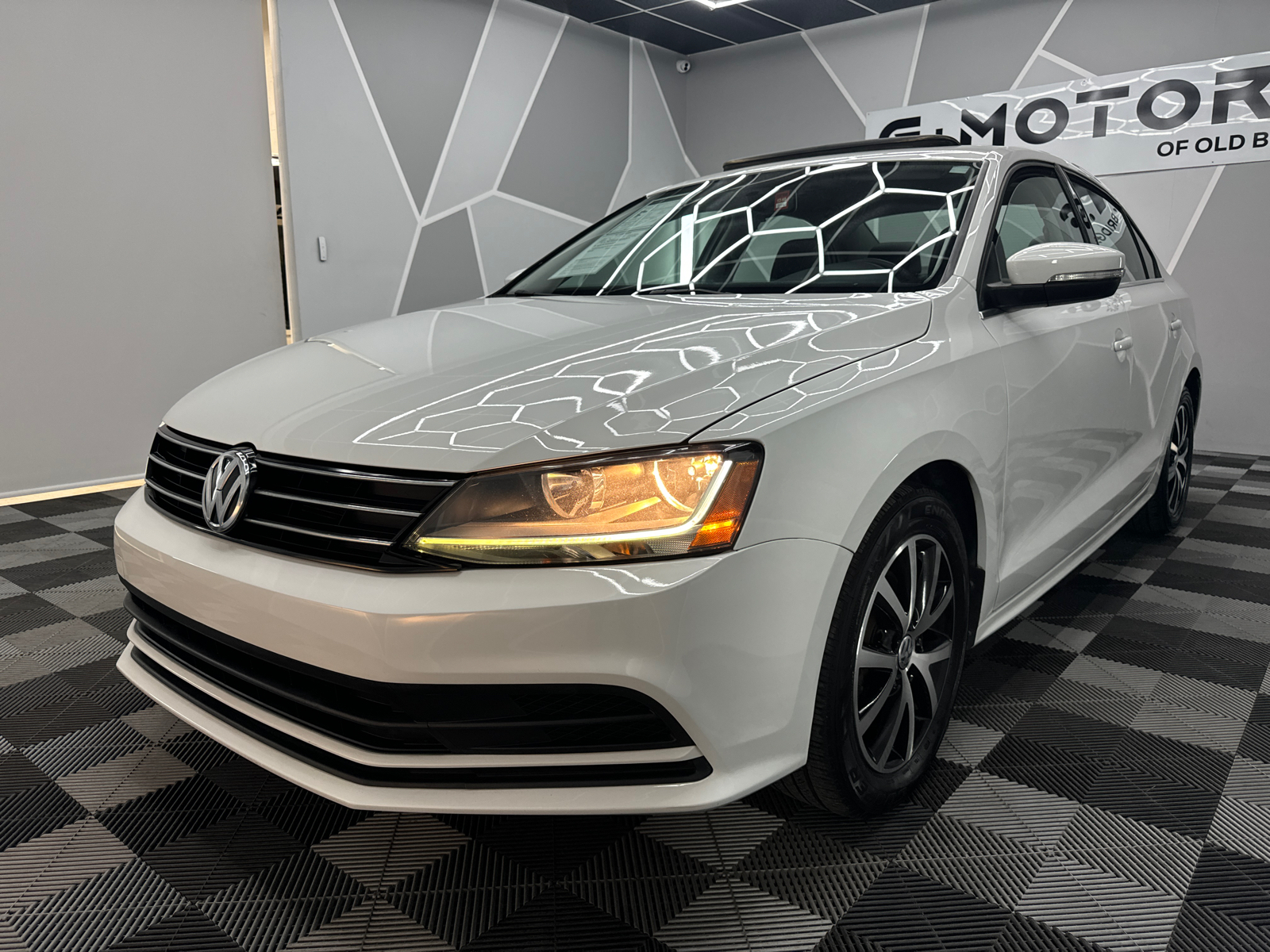 2017 Volkswagen Jetta  1