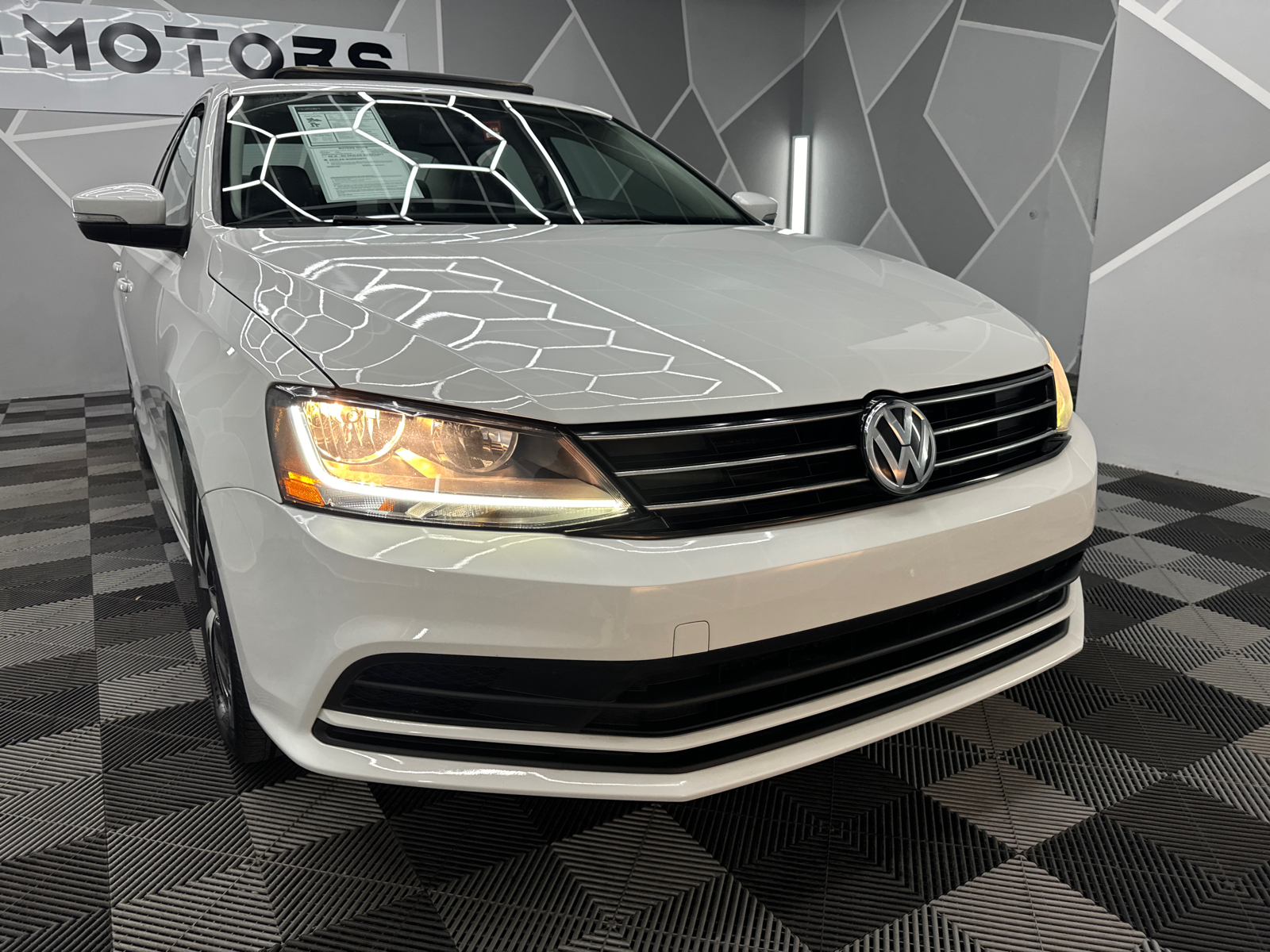 2017 Volkswagen Jetta  14