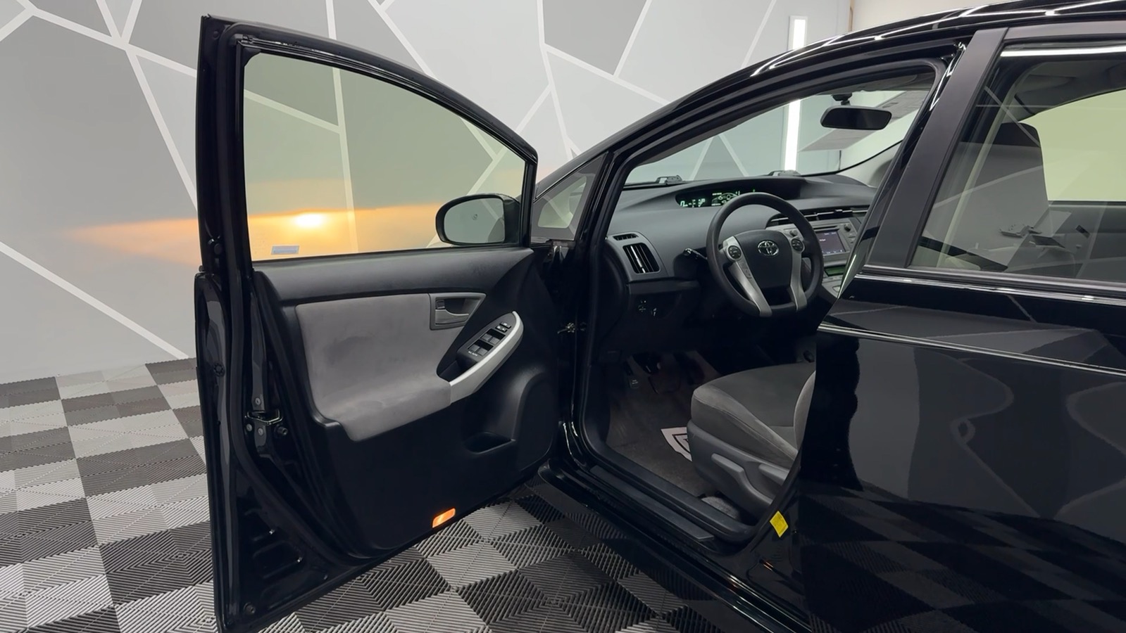 2015 Toyota Prius Three Hatchback 4D 46