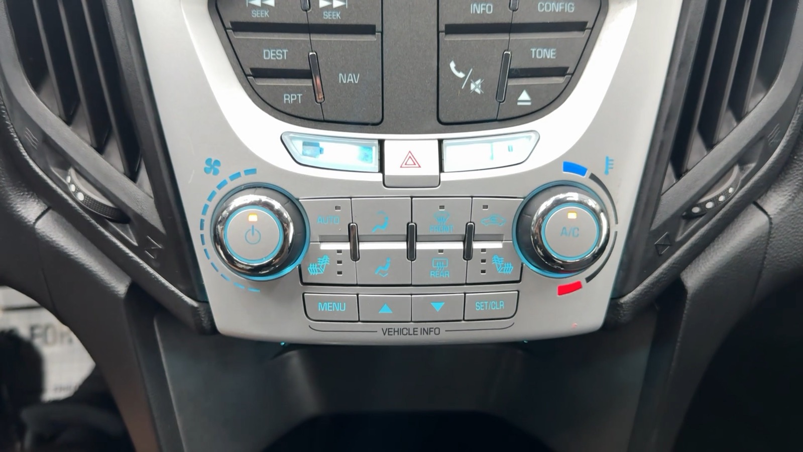 2015 Chevrolet Equinox LT Sport Utility 4D 53