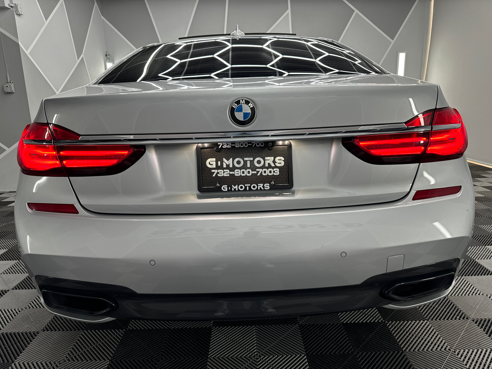 2017 BMW 7 Series  7