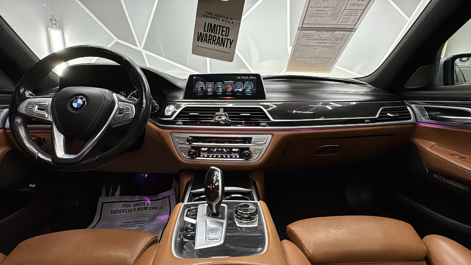 2017 BMW 7 Series  41