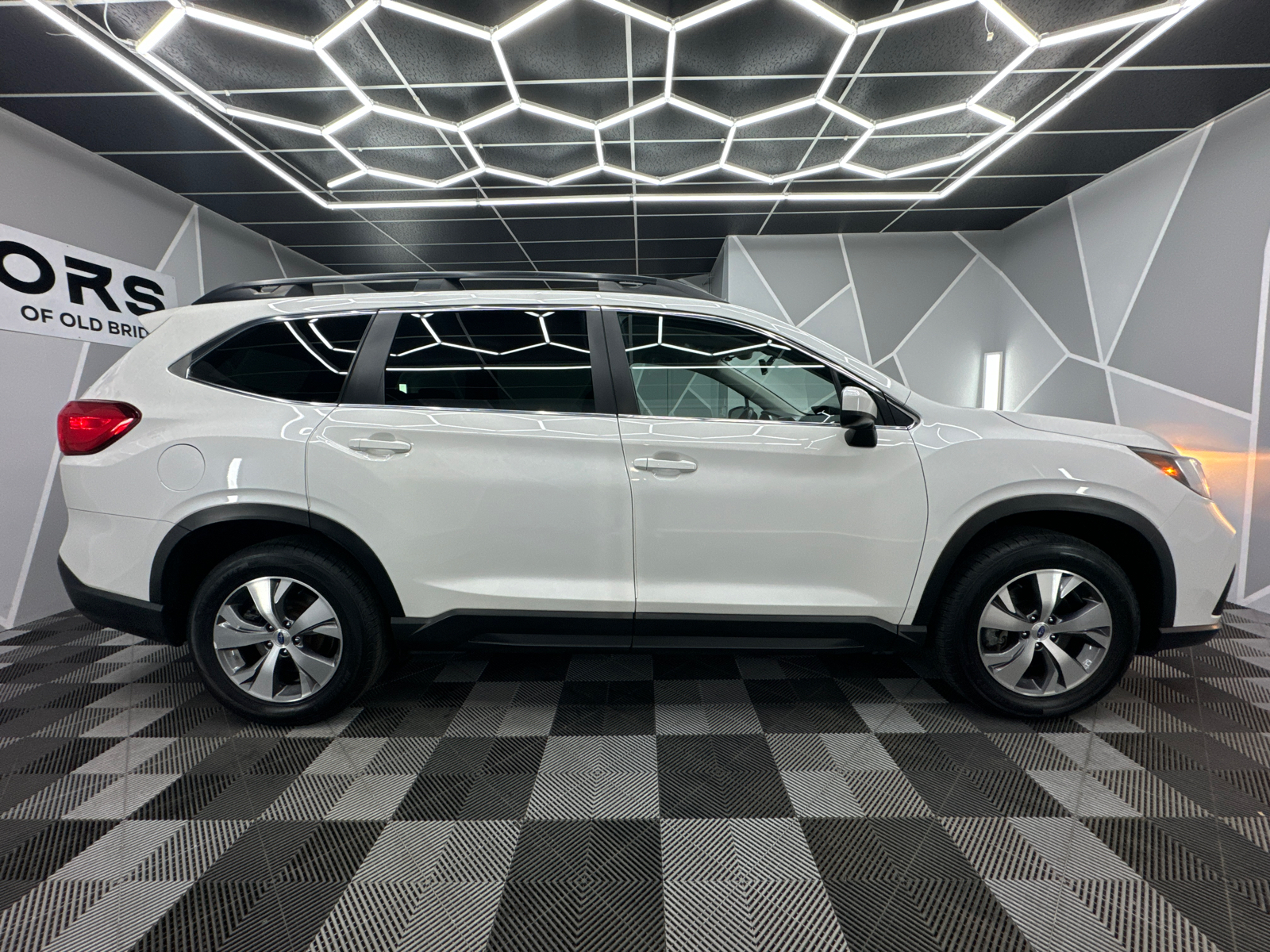 2019 Subaru Ascent Premium Sport Utility 4D 11