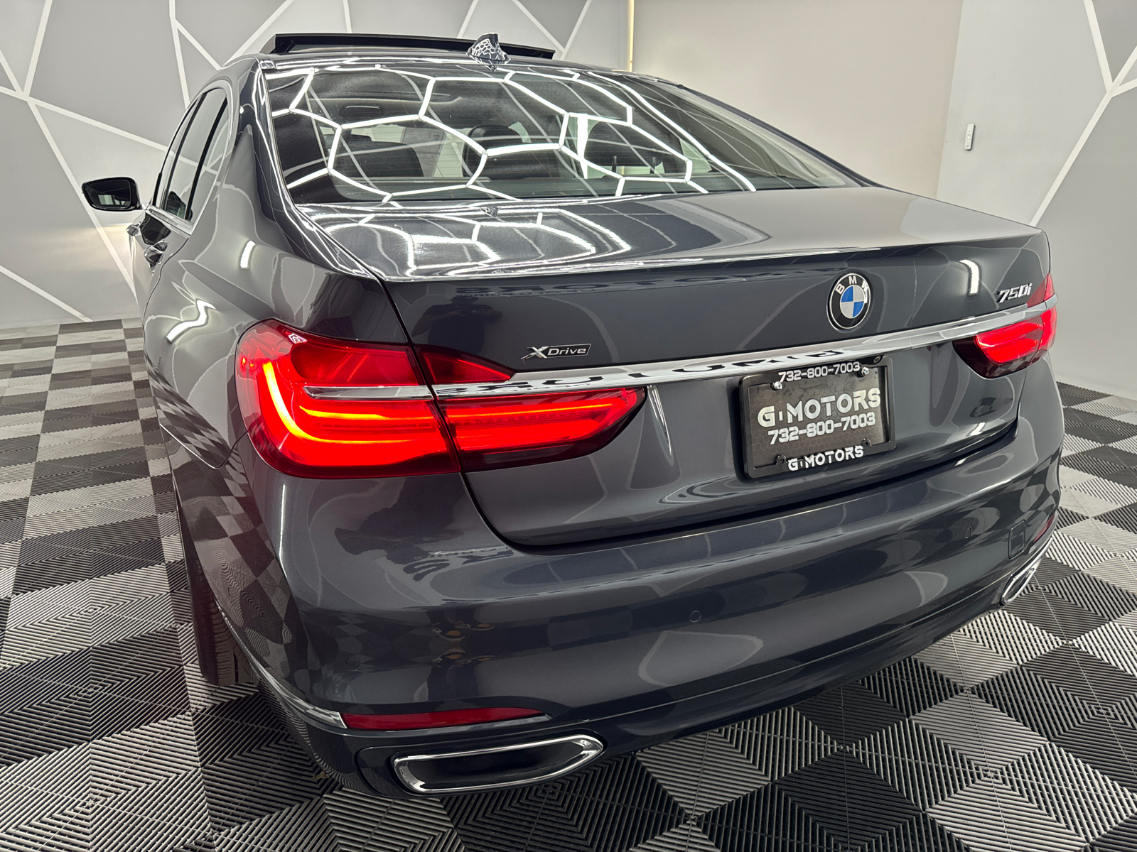 2018 BMW 7 Series 750i xDrive Sedan 4D 6