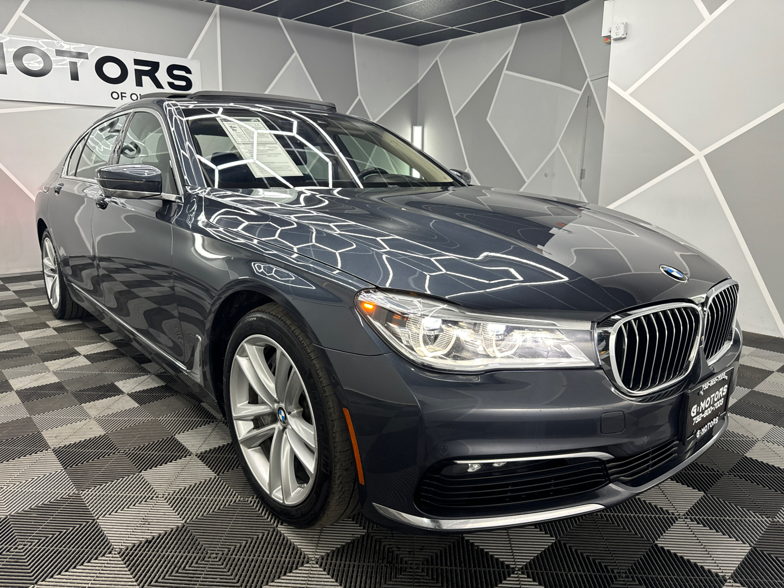 2018 BMW 7 Series 750i xDrive Sedan 4D 13