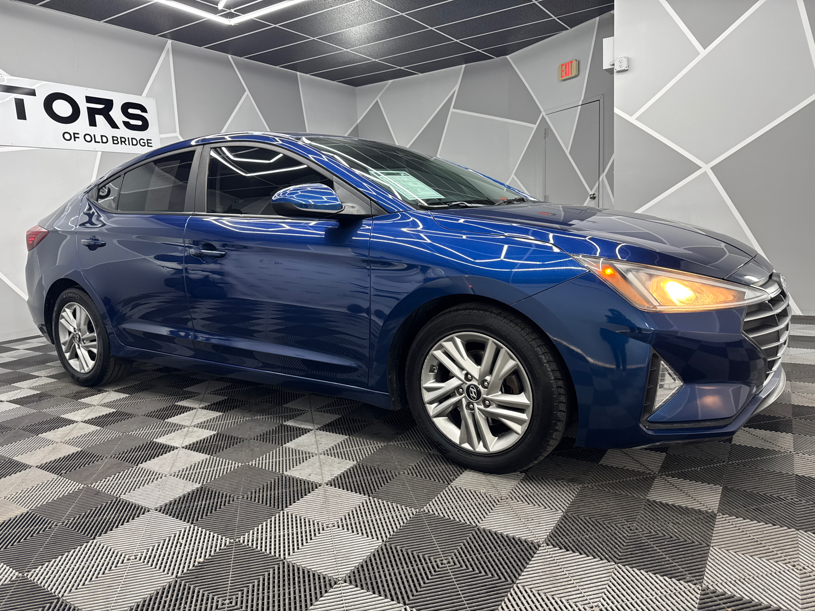 2019 Hyundai Elantra SEL Sedan 4D 12